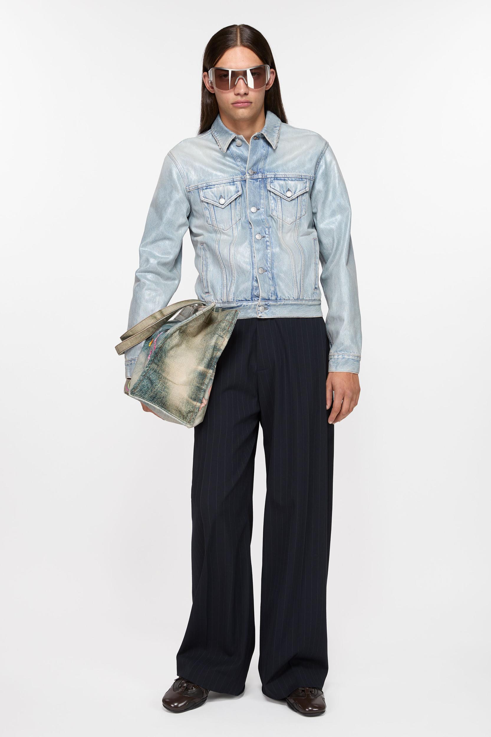 Denim jacket - Regular cropped fit Product Image