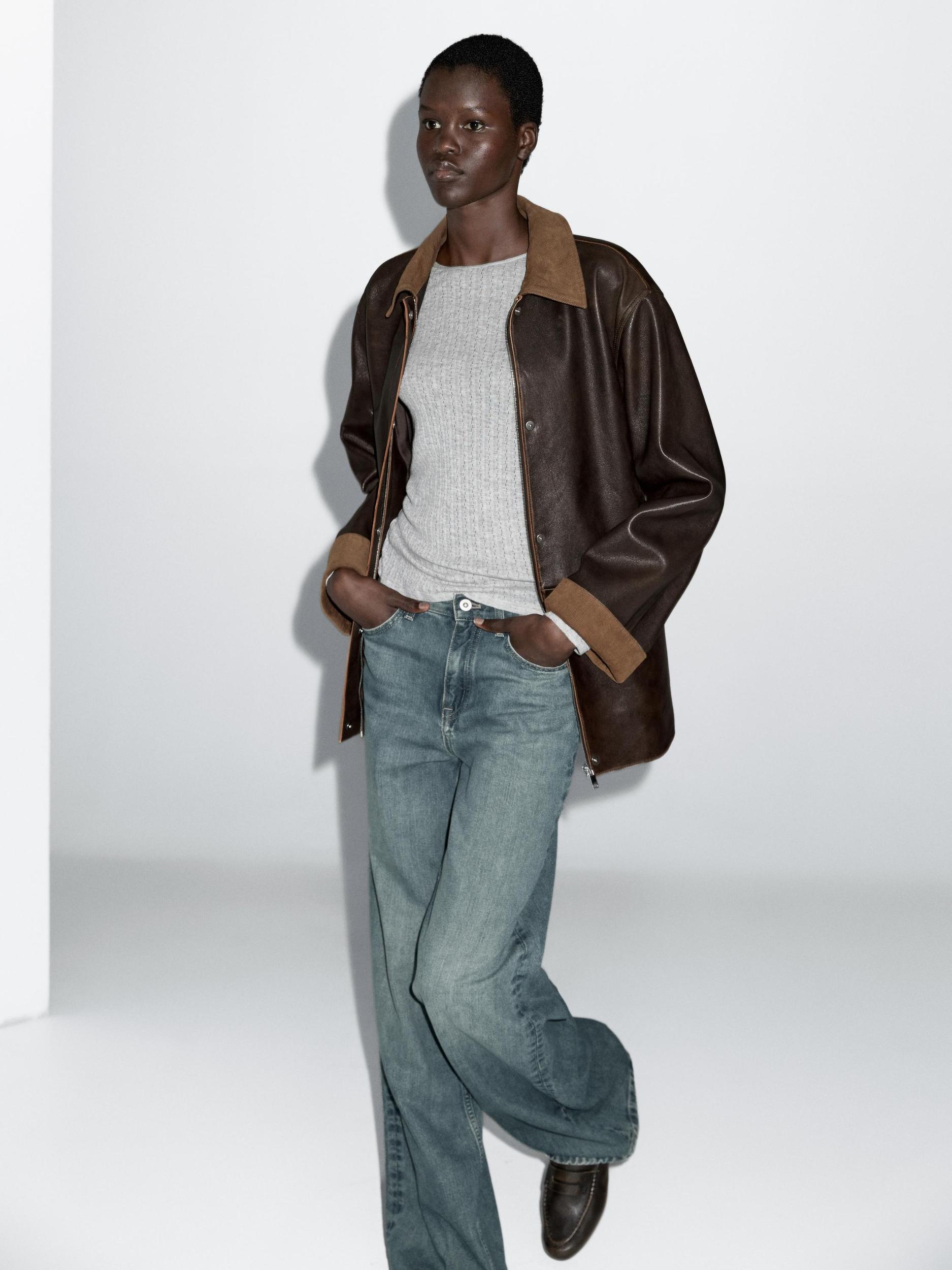 High-waist wide-leg jeans Product Image