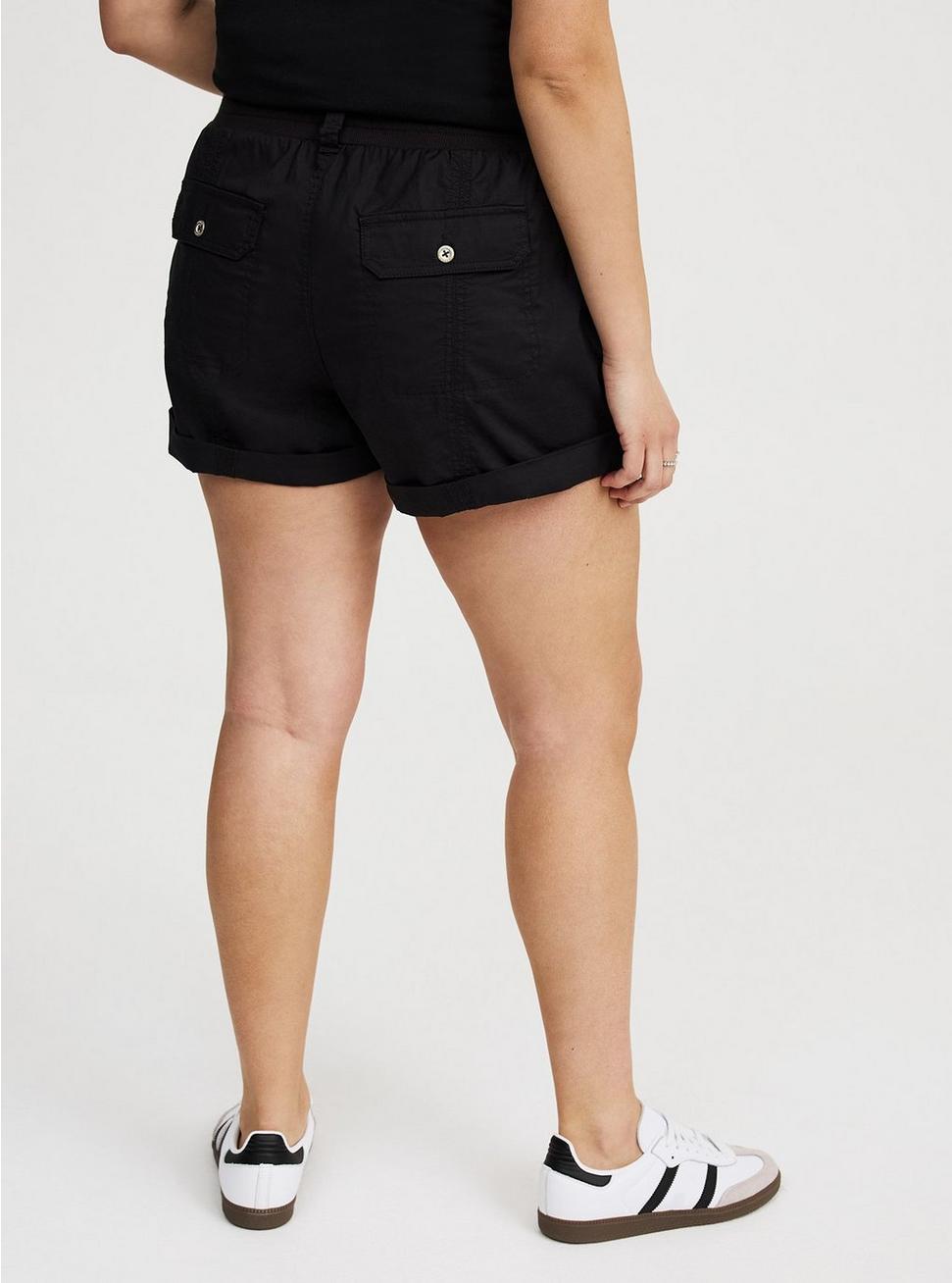 3.5'' Stretch Poplin Utility Short Product Image