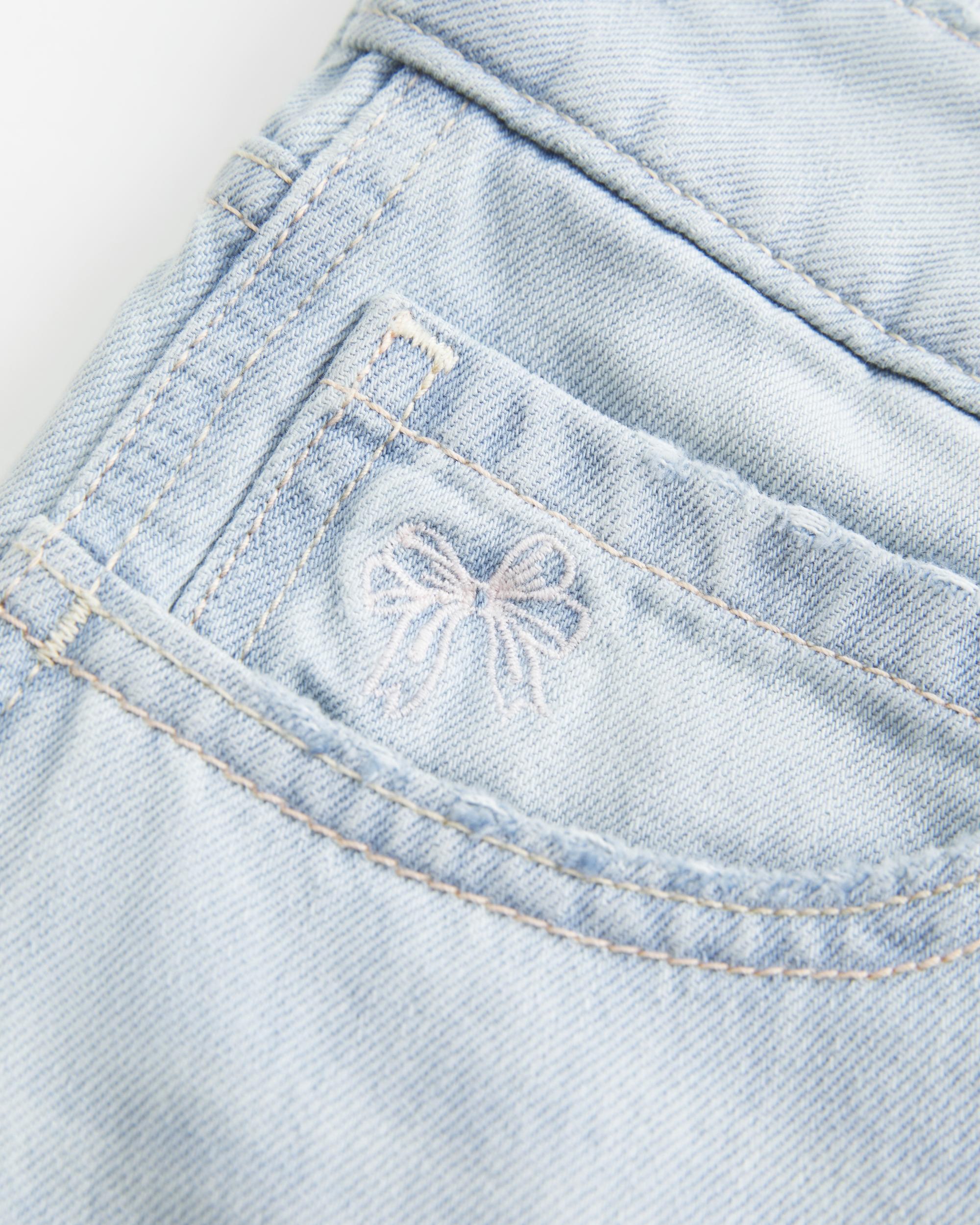 Low-Rise Washed Black Baggy Jort Product Image