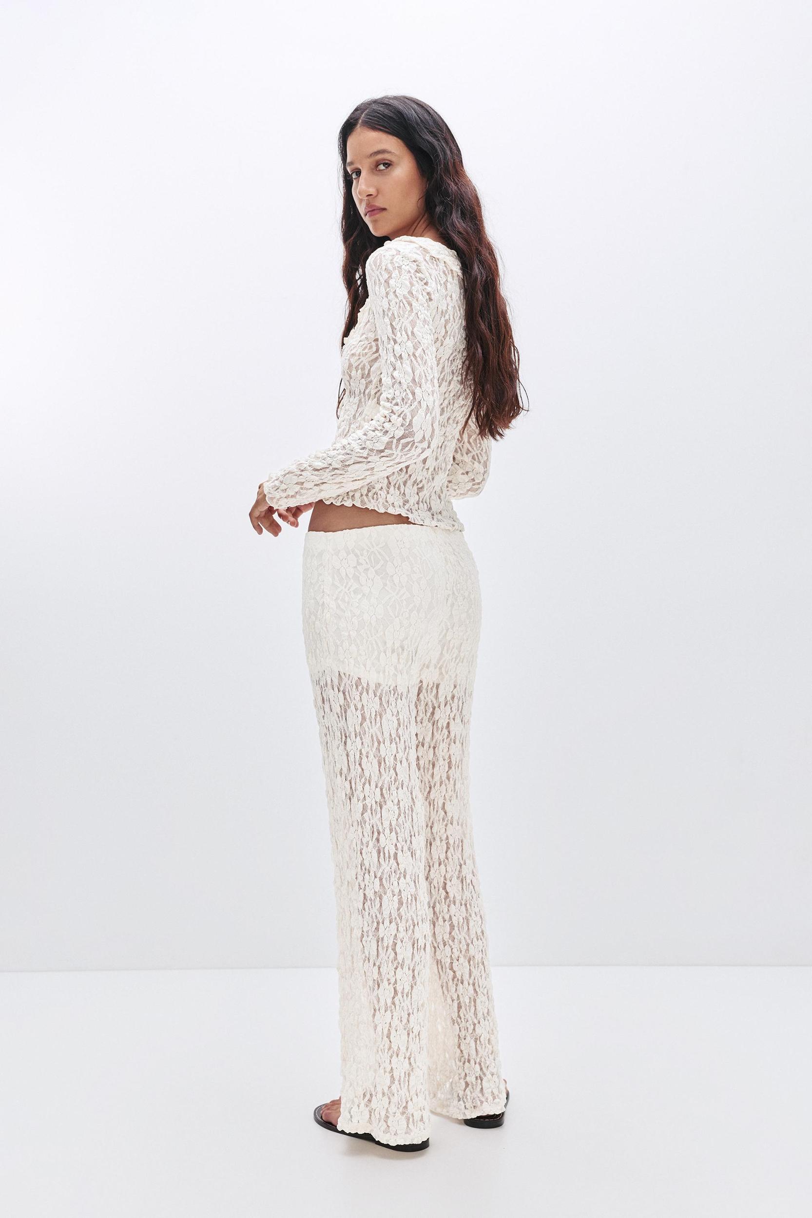 Lace blouse with ruffles Product Image