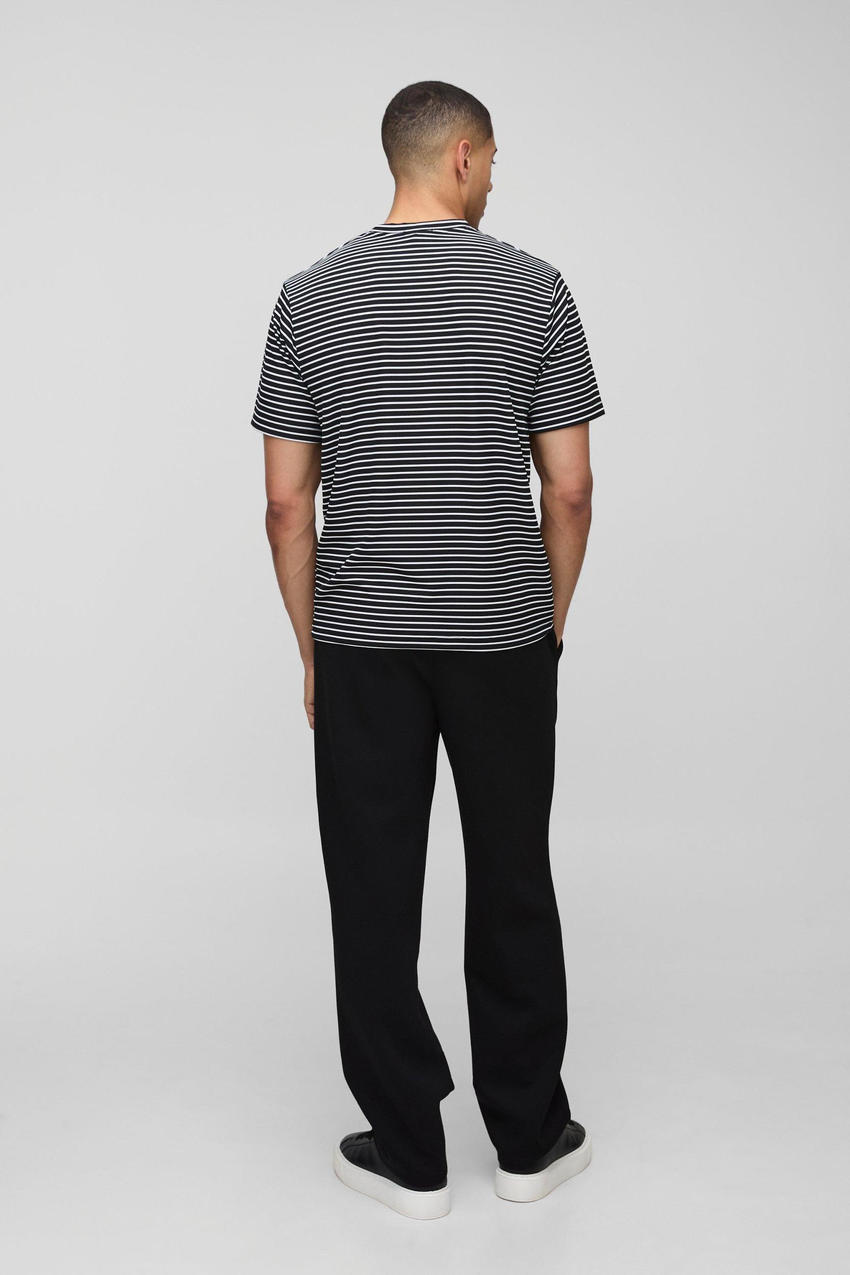 Regular Fit Stripe T-Shirt | boohooMAN USA Product Image