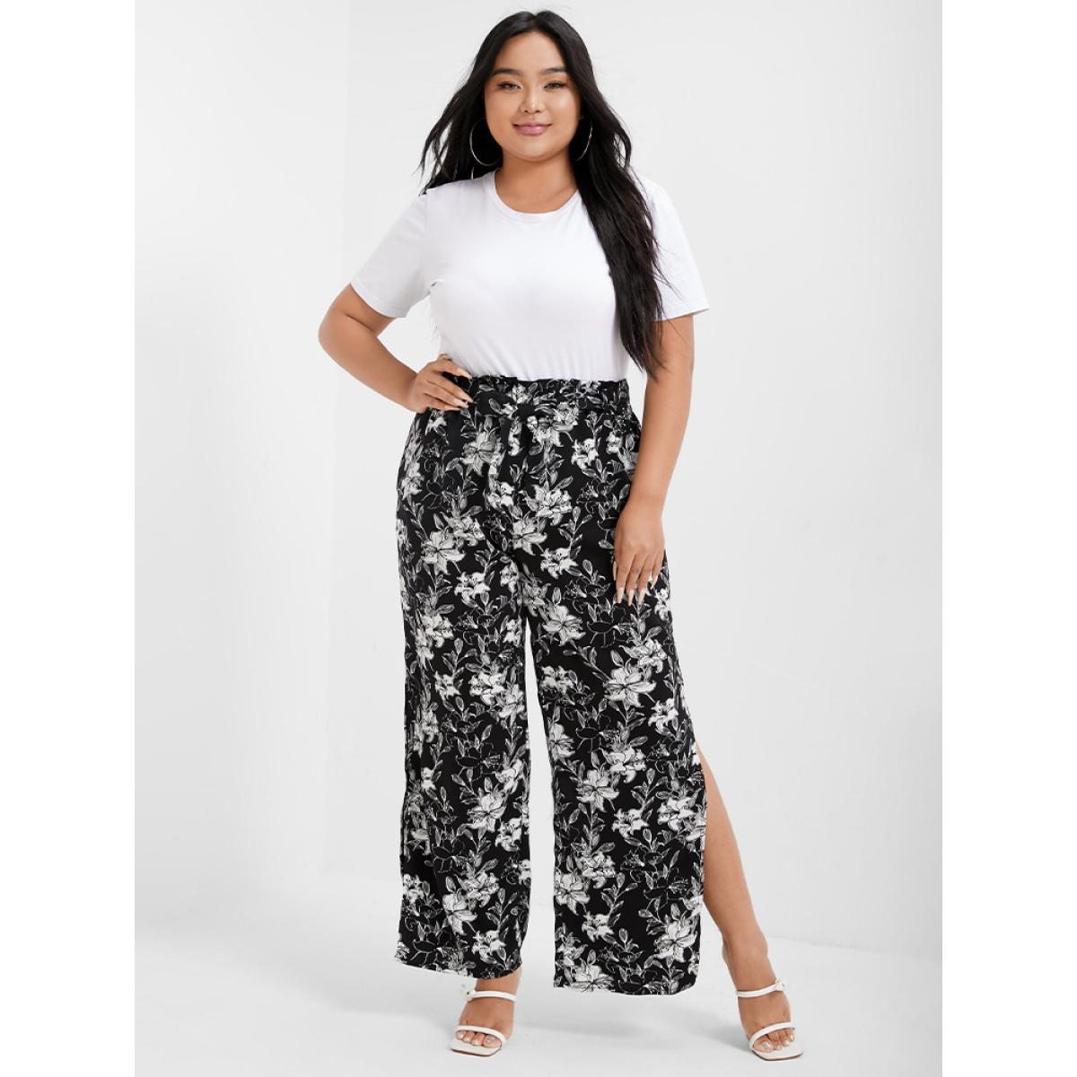 Plus Size Floral Print Pocket Split Straight Pants Women Black Elegant Wide Leg High Rise Dailywear Pants BloomChic 12/L Product Image