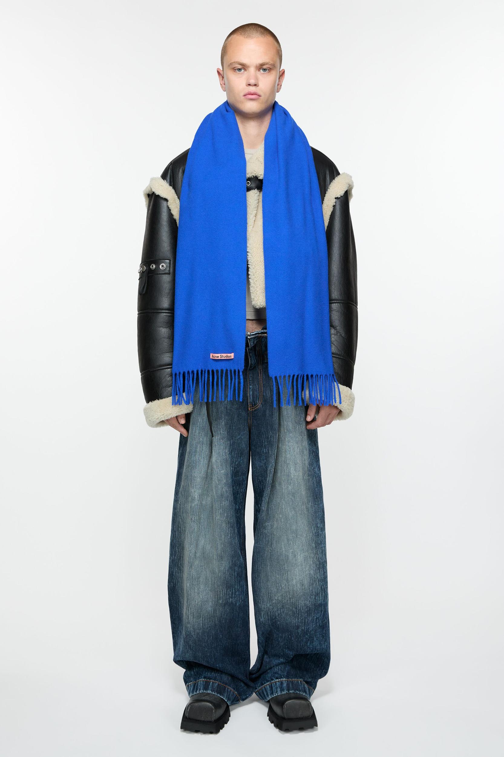 Fringe wool scarf - skinny Product Image