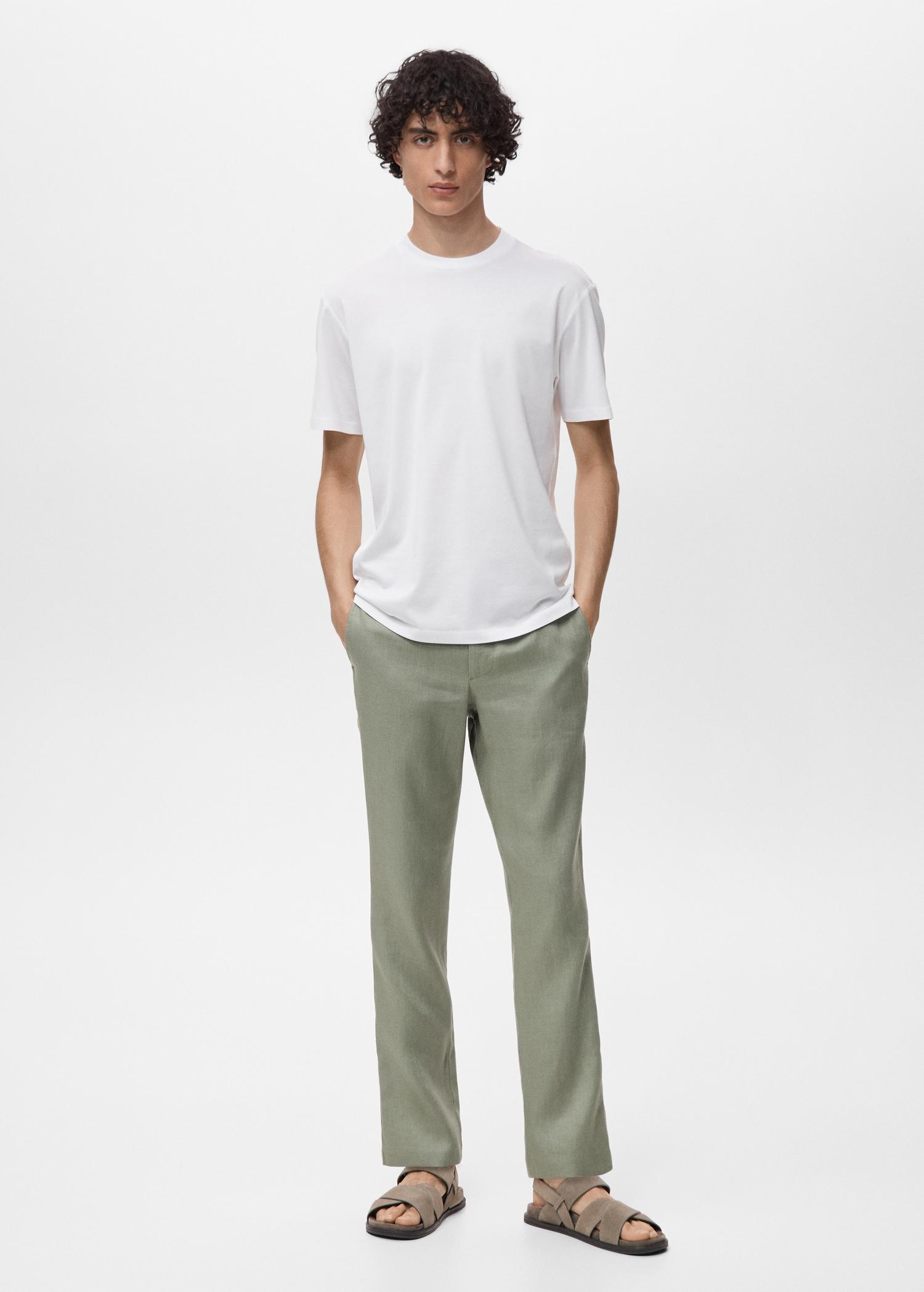 100% cotton slim-fit t-shirt - Men | MANGO USA Product Image