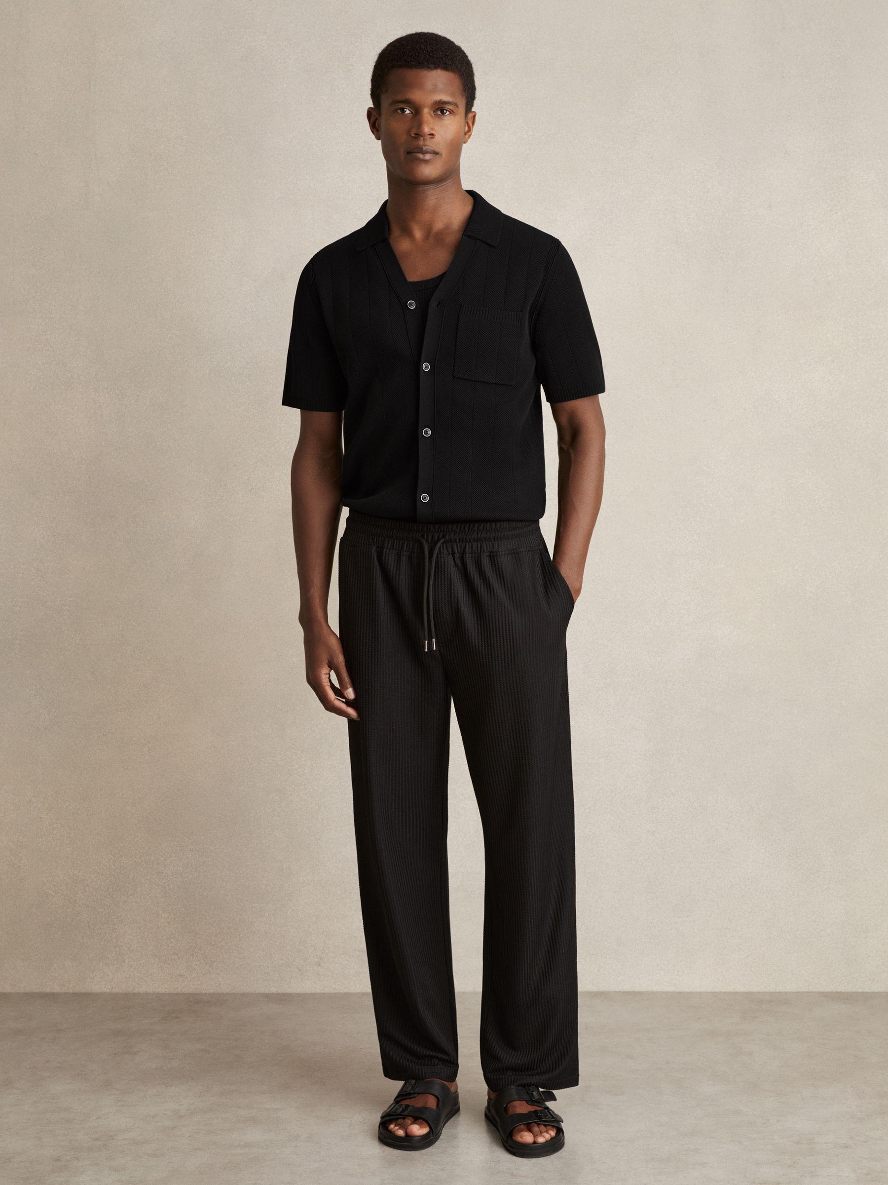 V-Neck Collar Textured-Knit Shirt in Black Product Image