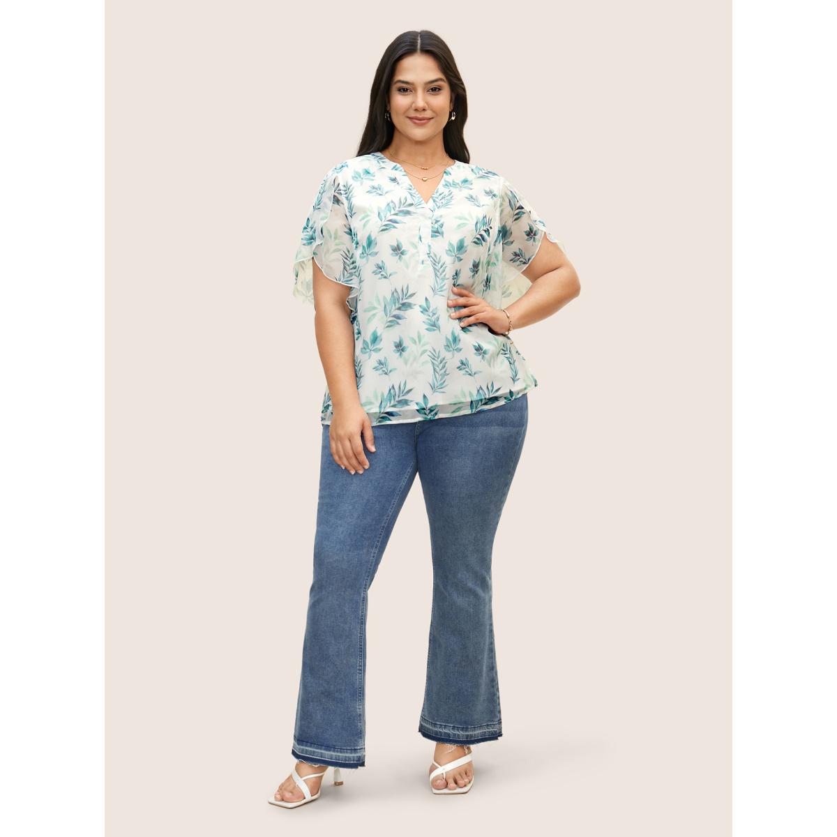 Plus Size Emerald Chiffon Tropical Print Petal Sleeve Blouse Women Elegant Half Sleeve Flat collar with V-notch Everyday Blouses BloomChic 30/6X Product Image