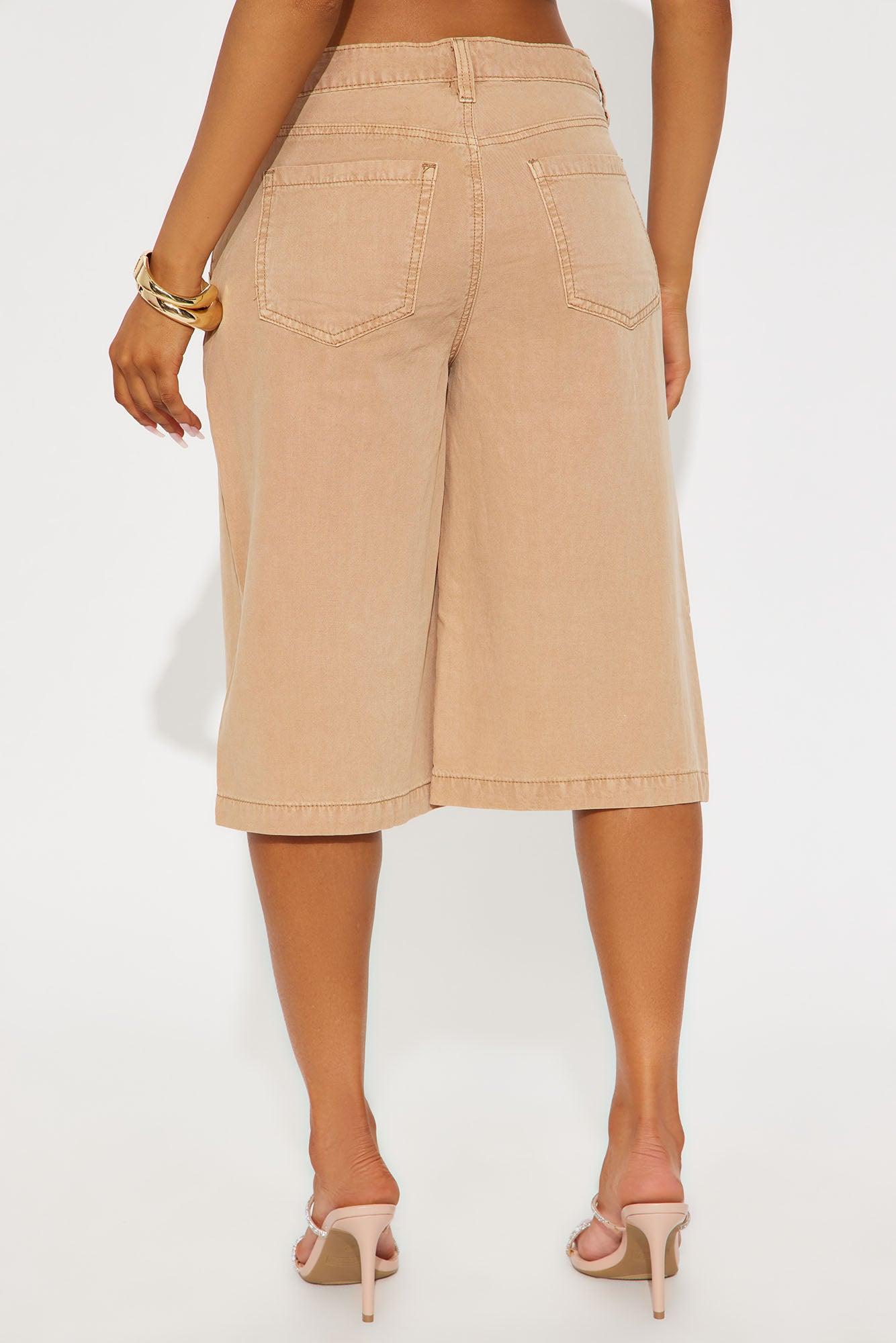 Brooke Bermuda Short - Khaki Product Image