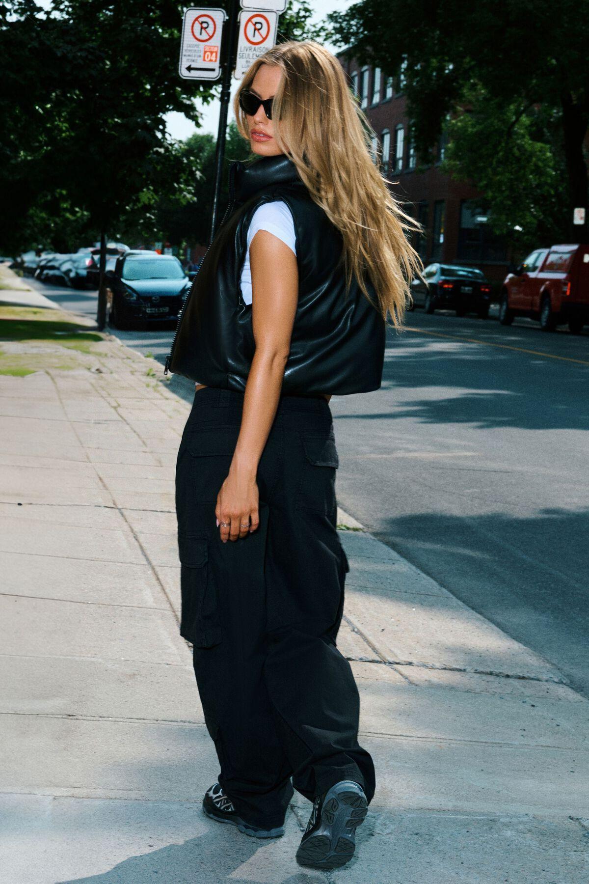 Ashton Barrel Cargo Pants Product Image