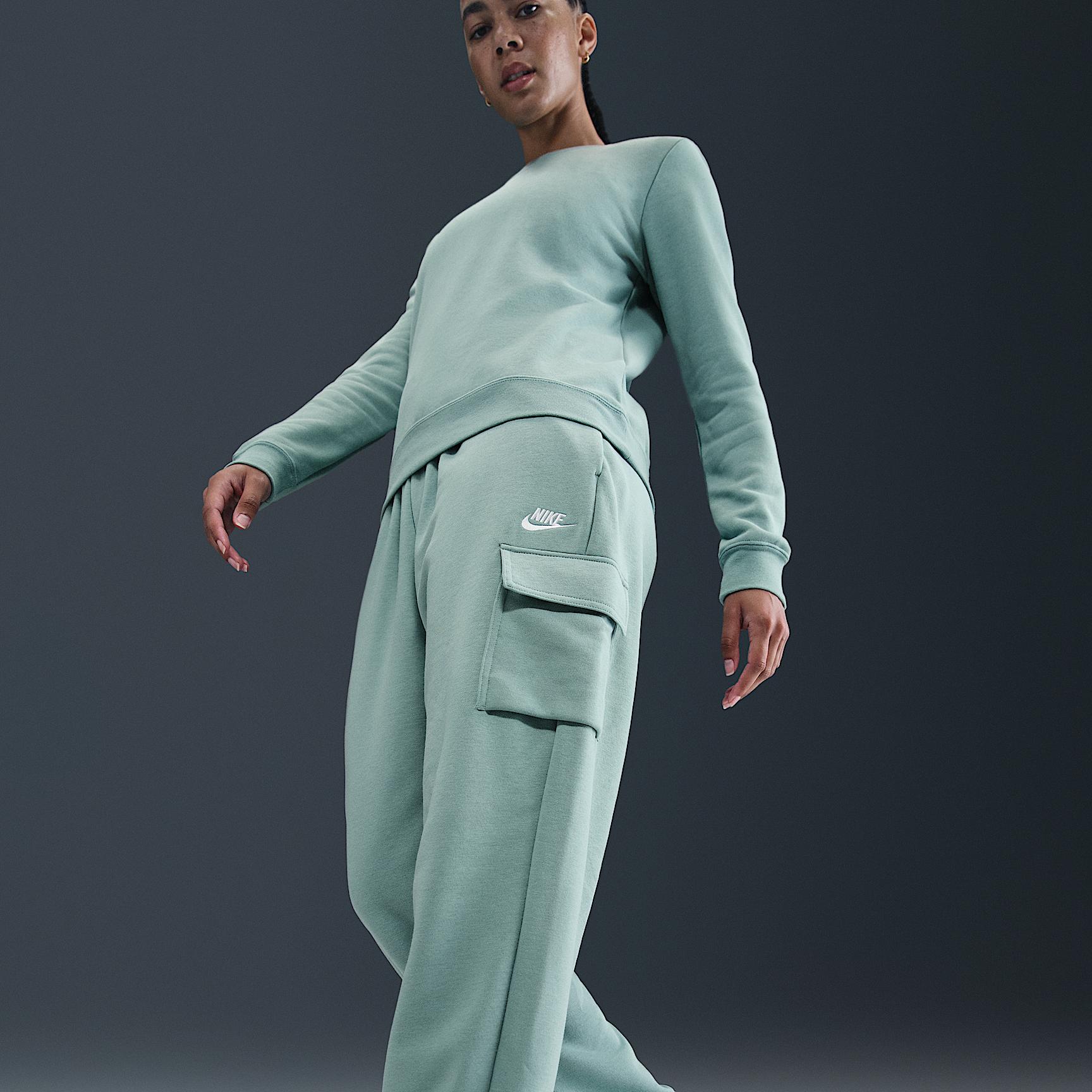 Womens Nike Sportswear Club Fleece Mid-Rise Oversized Cargo Sweatpants | DQ5196-017 Product Image