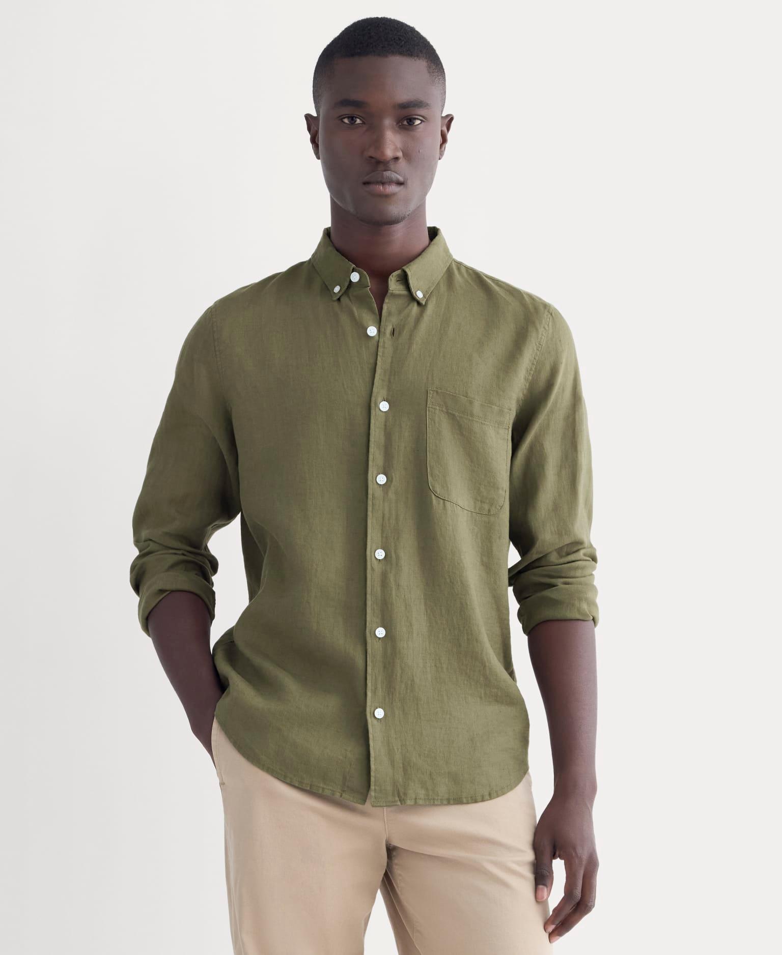 Mens Classic Shirt in Linen by Everlane Product Image