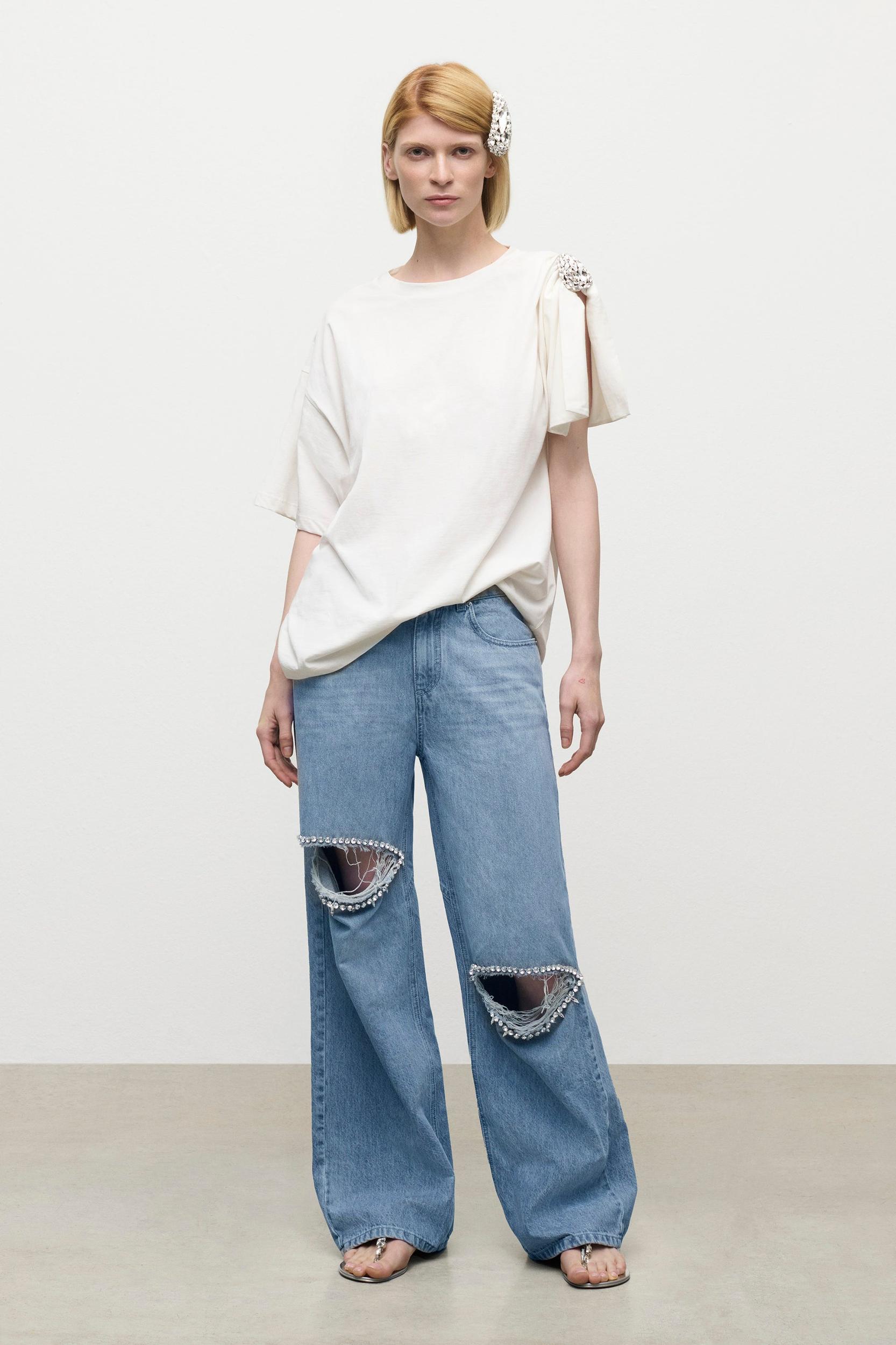 Distressed Crystal Relaxed Slit Jean Product Image