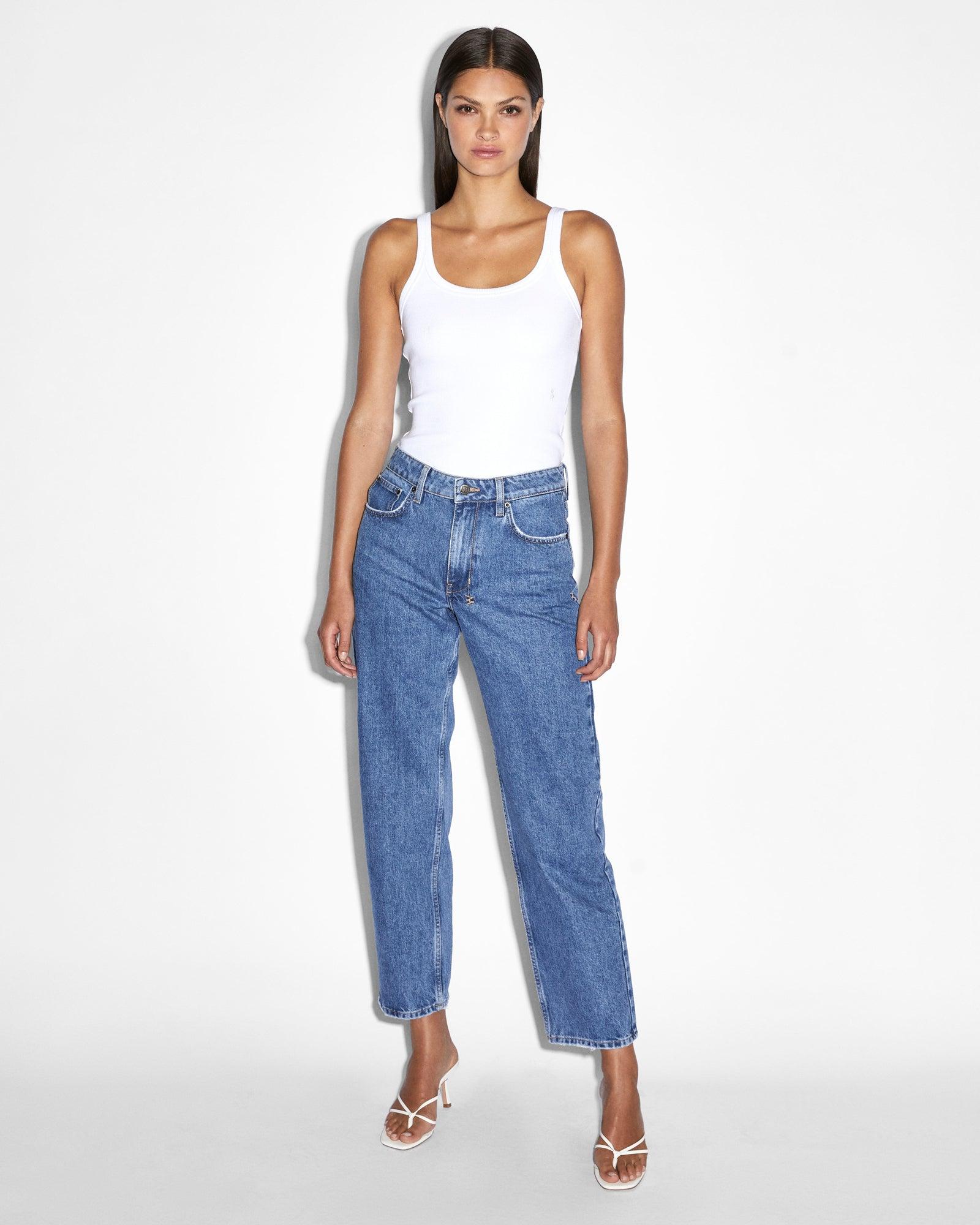 ARISE TANK TOP WHITE Female Product Image