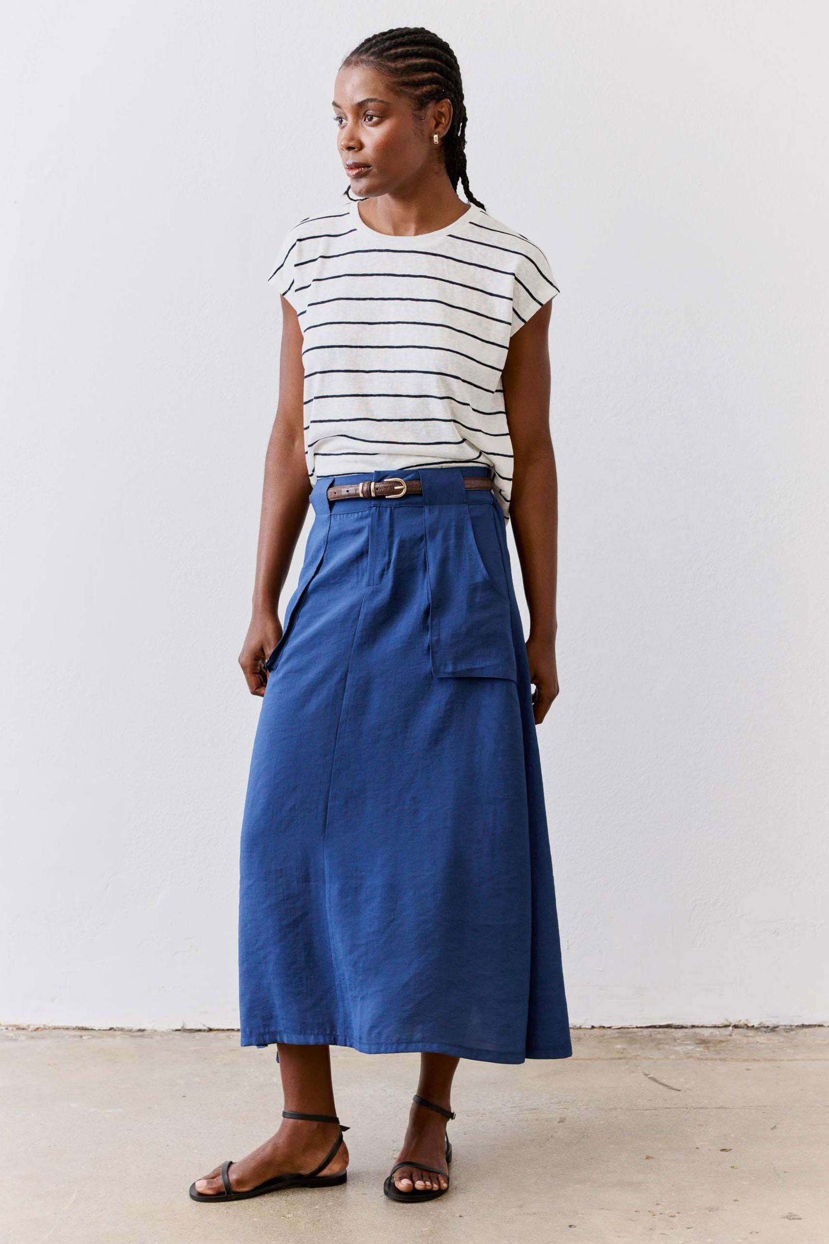 The Tuck-In Tee Product Image