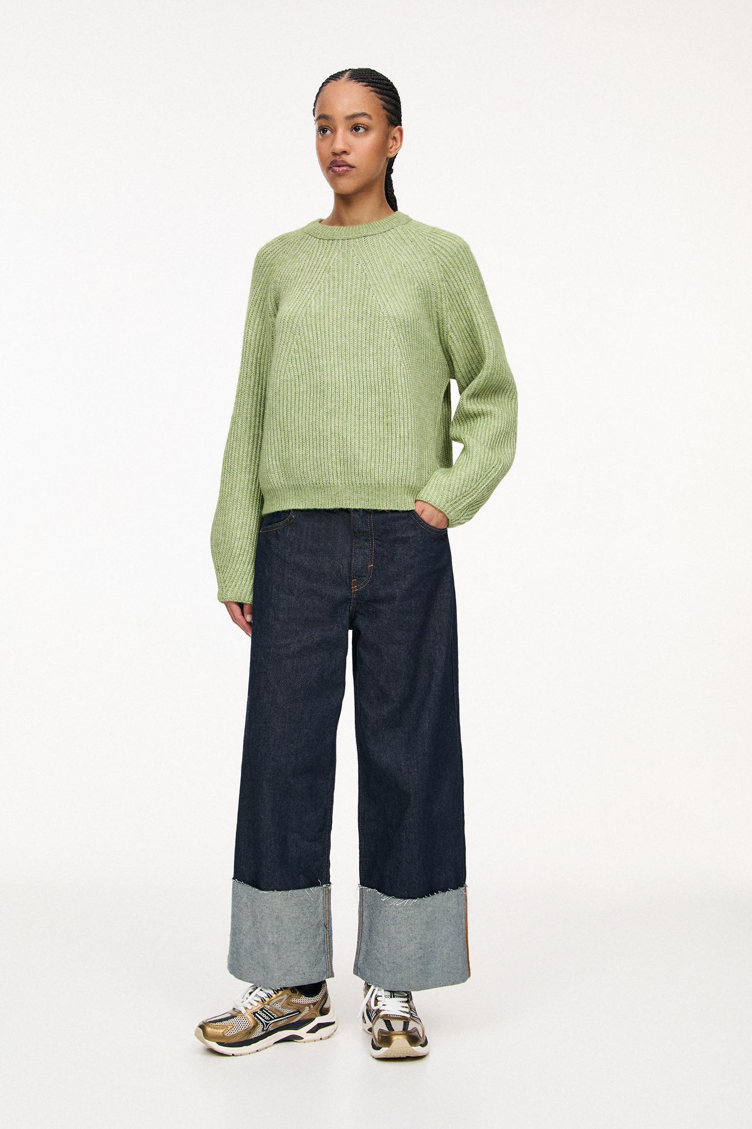 Soft purl knit sweater Product Image