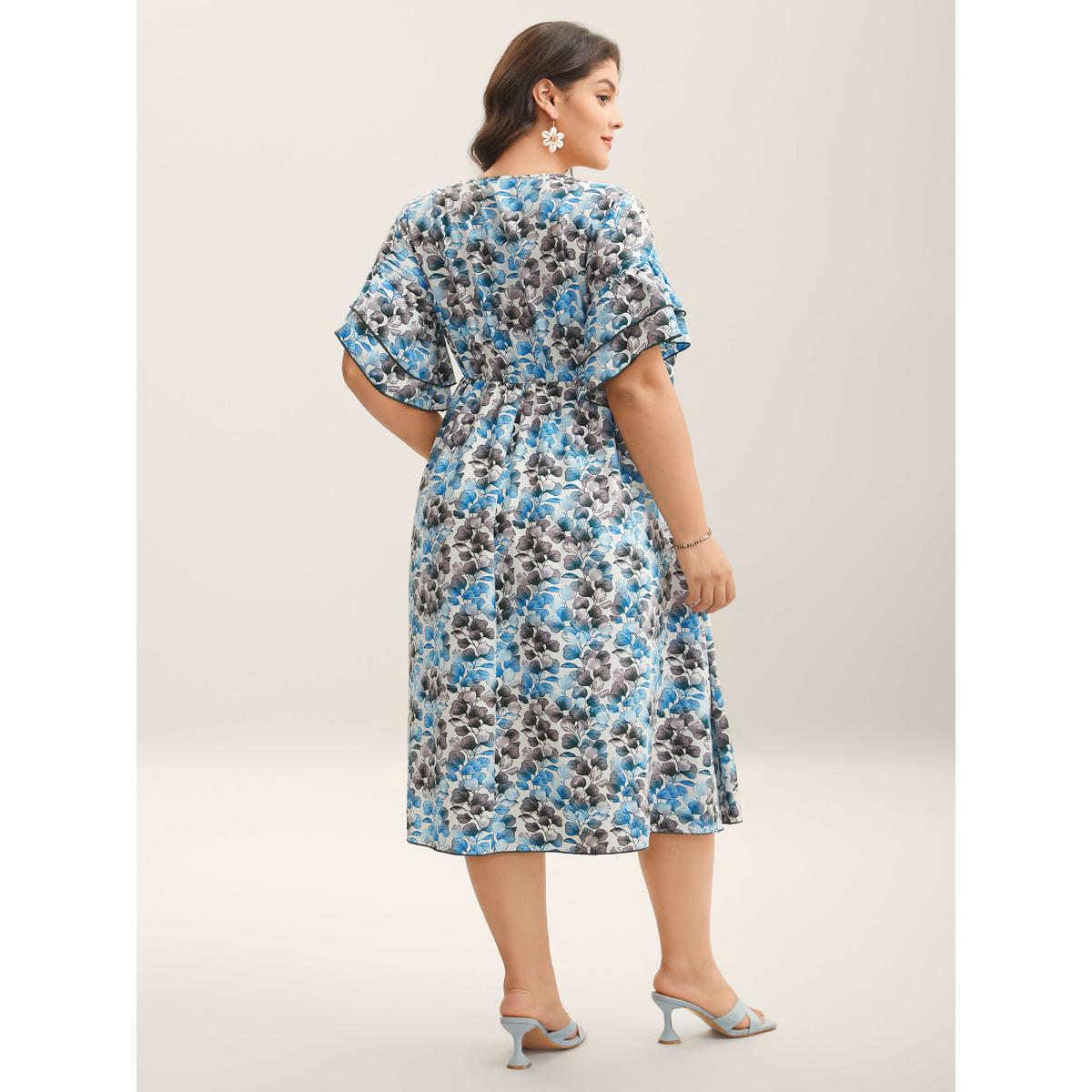 Plus Size Petal Print Layered Sleeve Pockets Midi Dress Mediumblue Women Notched collar Short sleeve Curvy BloomChic 12/L Product Image