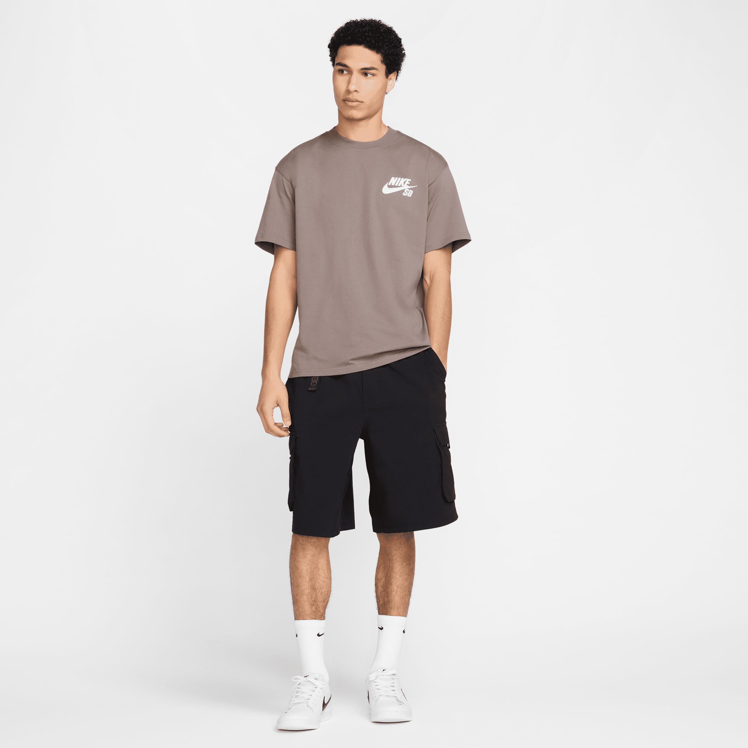 Mens Nike SB Dri-FIT Kearny Cargo Skate Shorts | HJ2908-010 Product Image