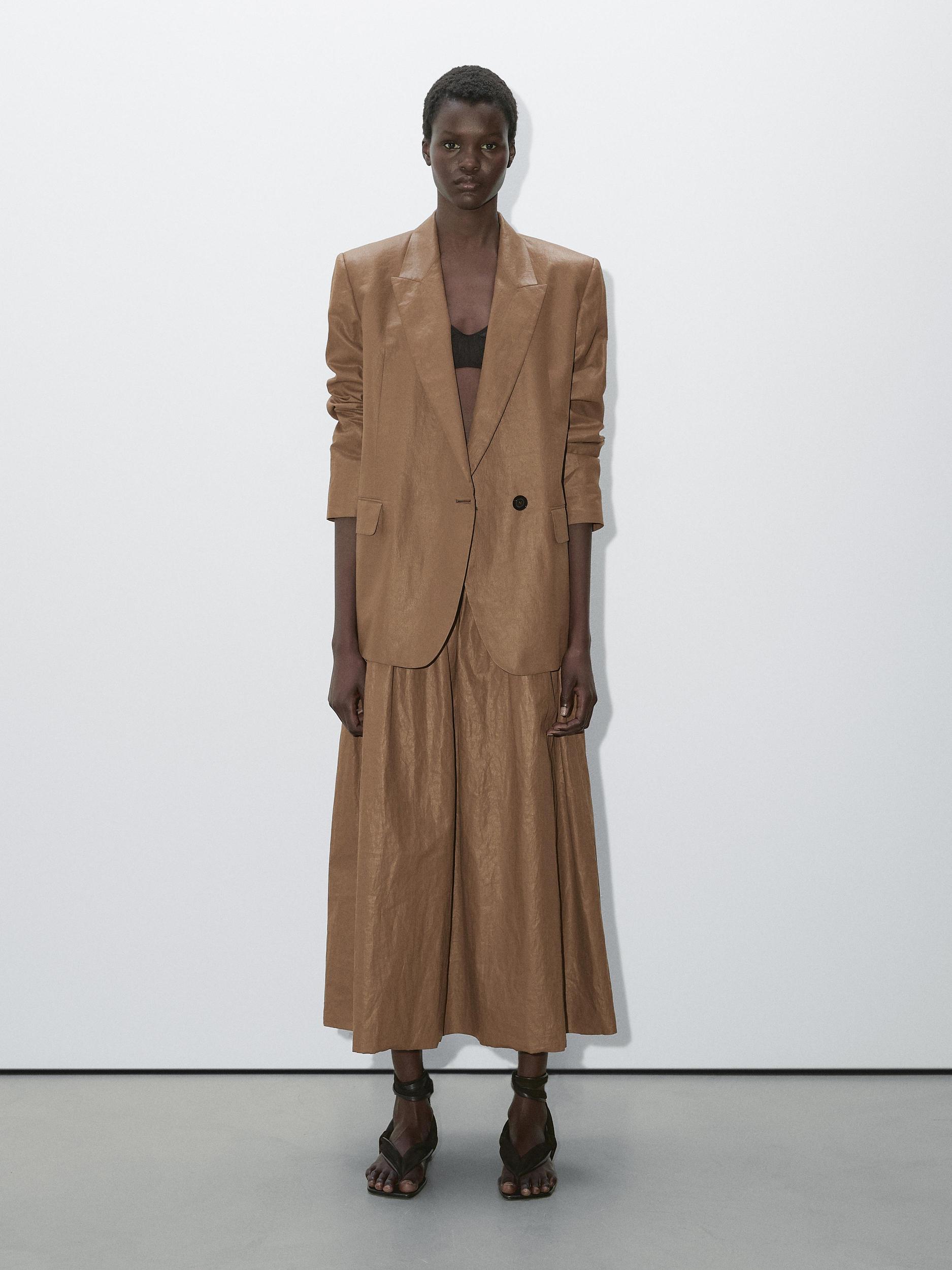 Midi skirt with scalloped yoke detail - Studio Product Image