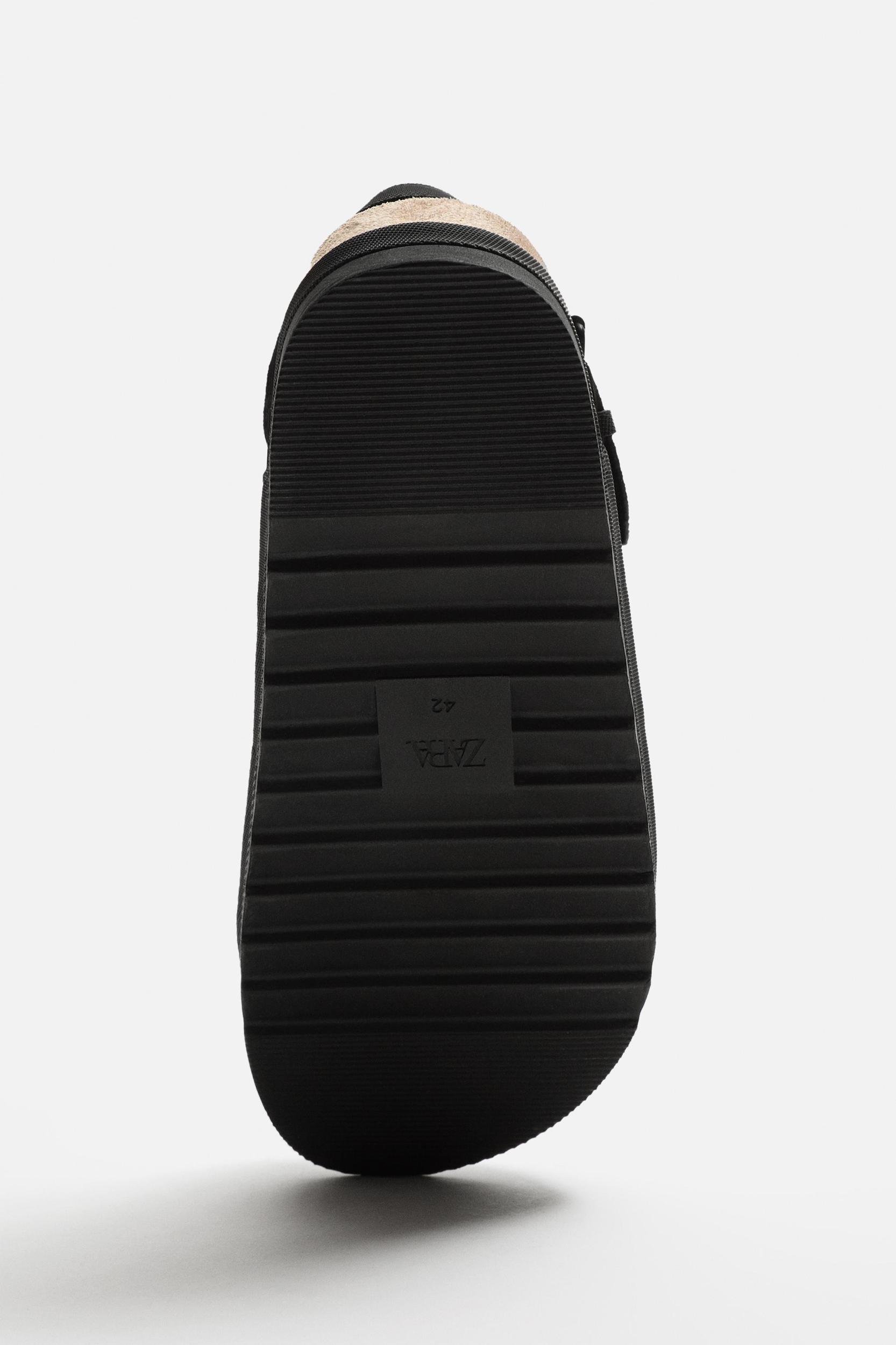 LEATHER CLOGS Product Image