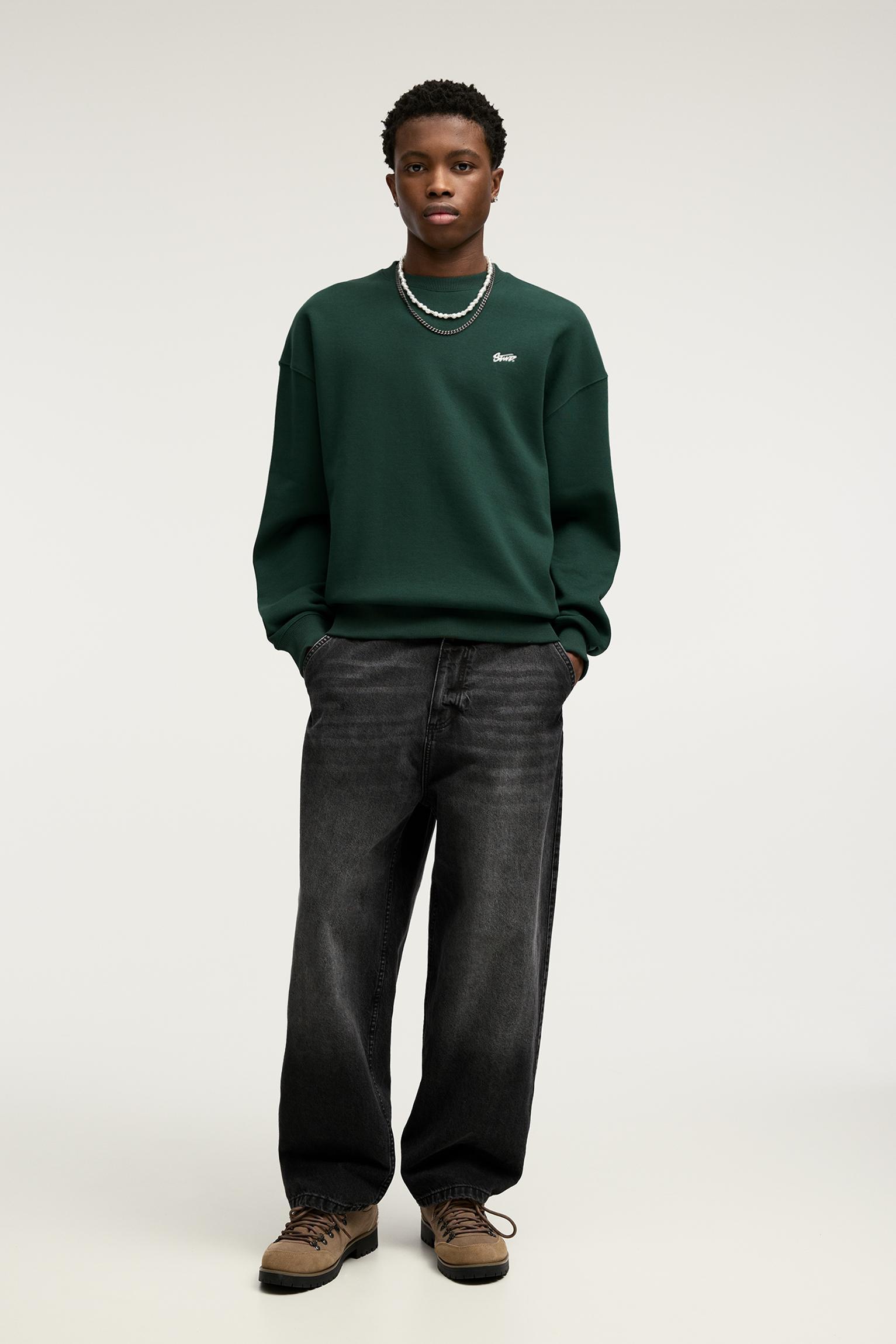 Round neck STWD sweatshirt Product Image