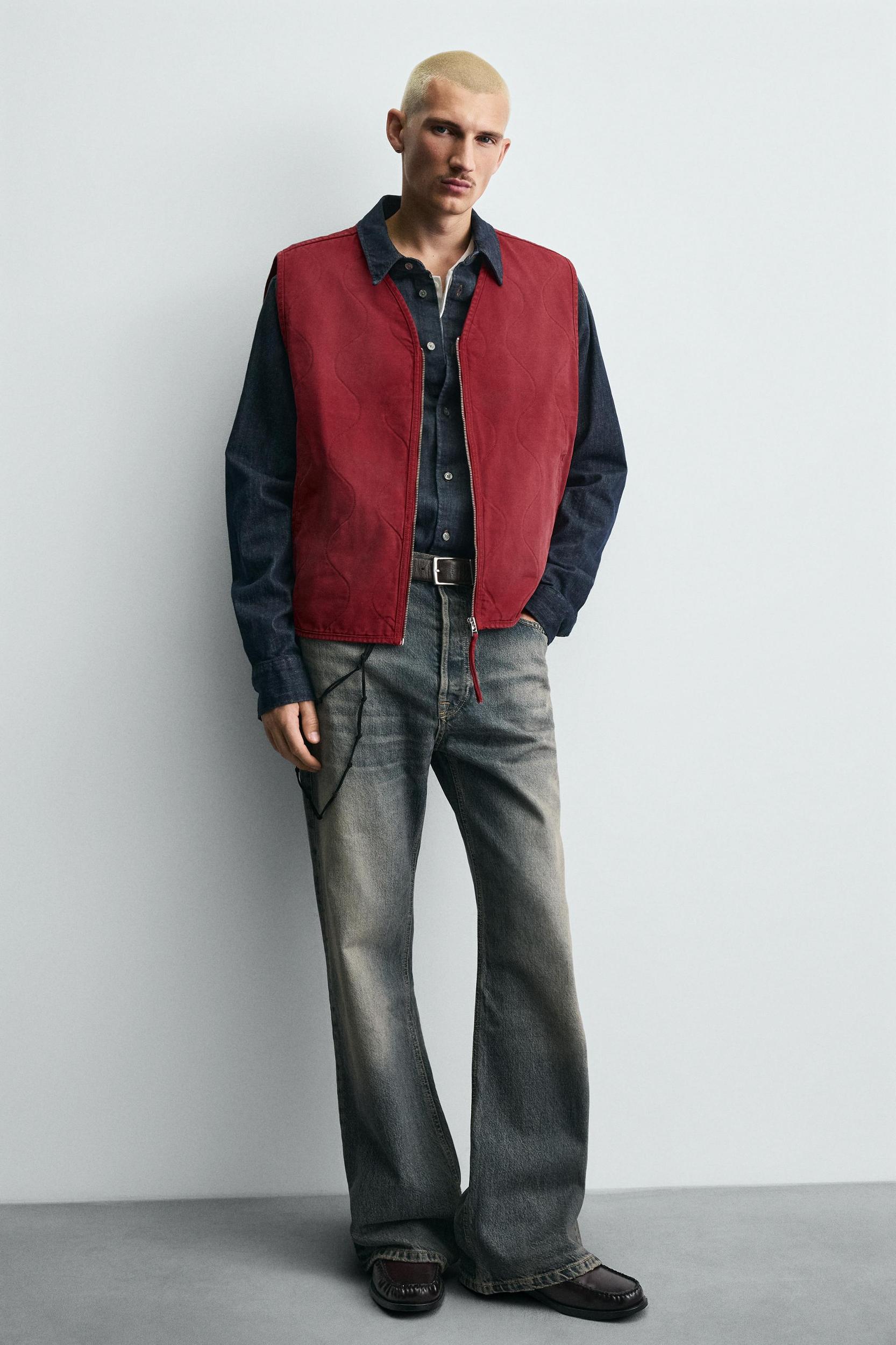 WASHED TOPSTITCHED VEST Product Image