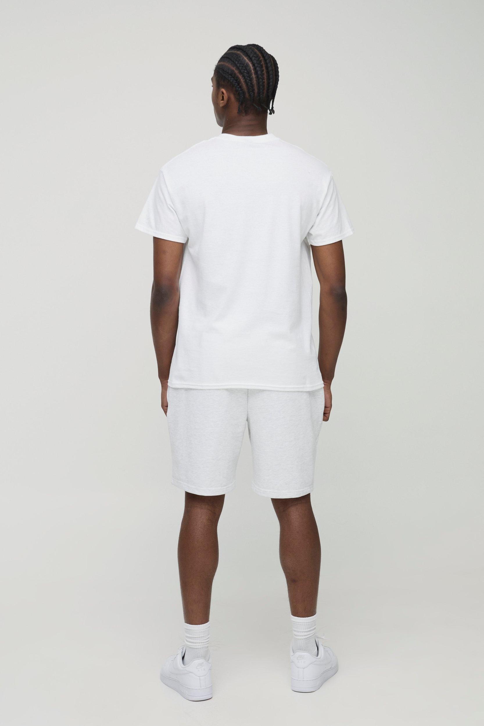 Relaxed Edizione Limitata Short Length Heavyweight Shorts | boohooMAN USA Product Image