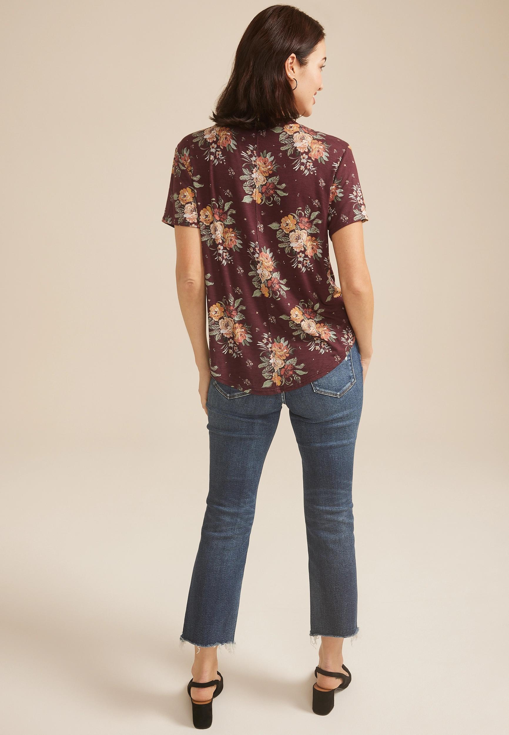 Maurices Womens X Small Size 24/7 Floral V Neck Tee Product Image