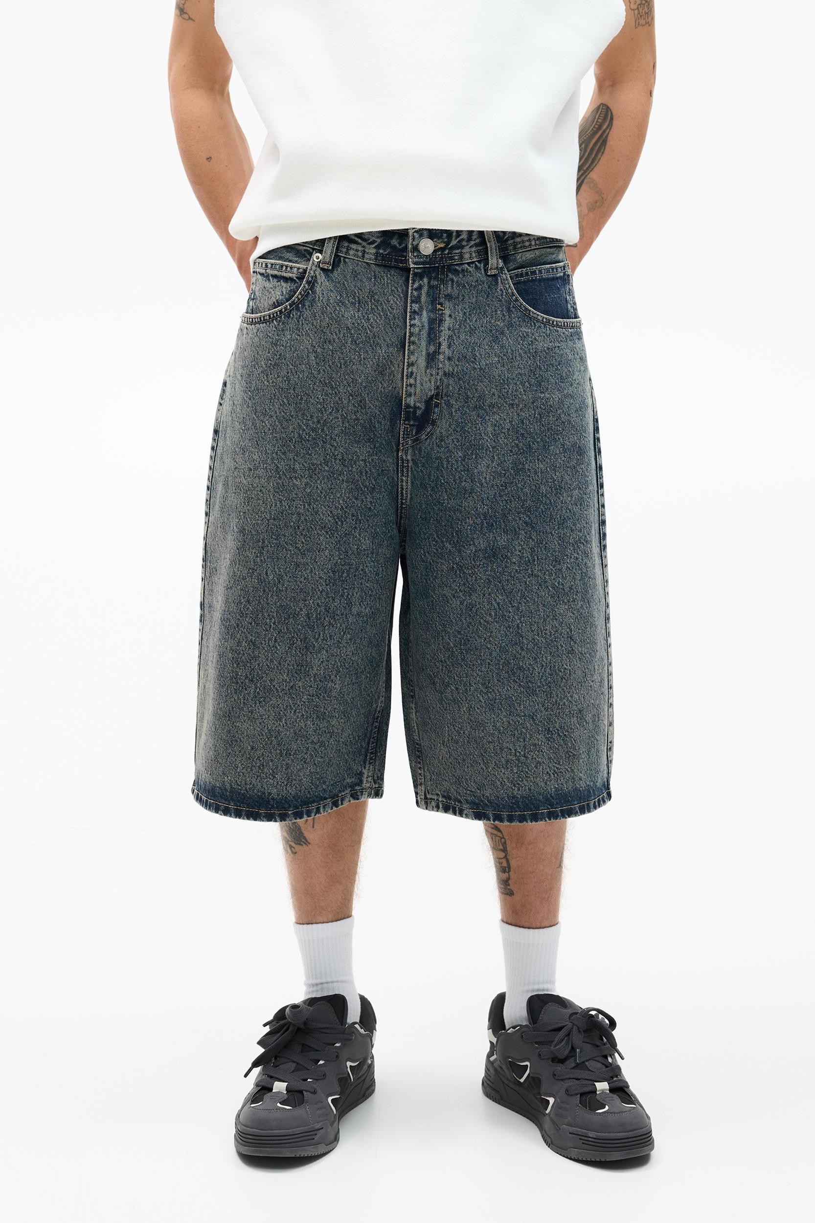 Skater jorts Product Image