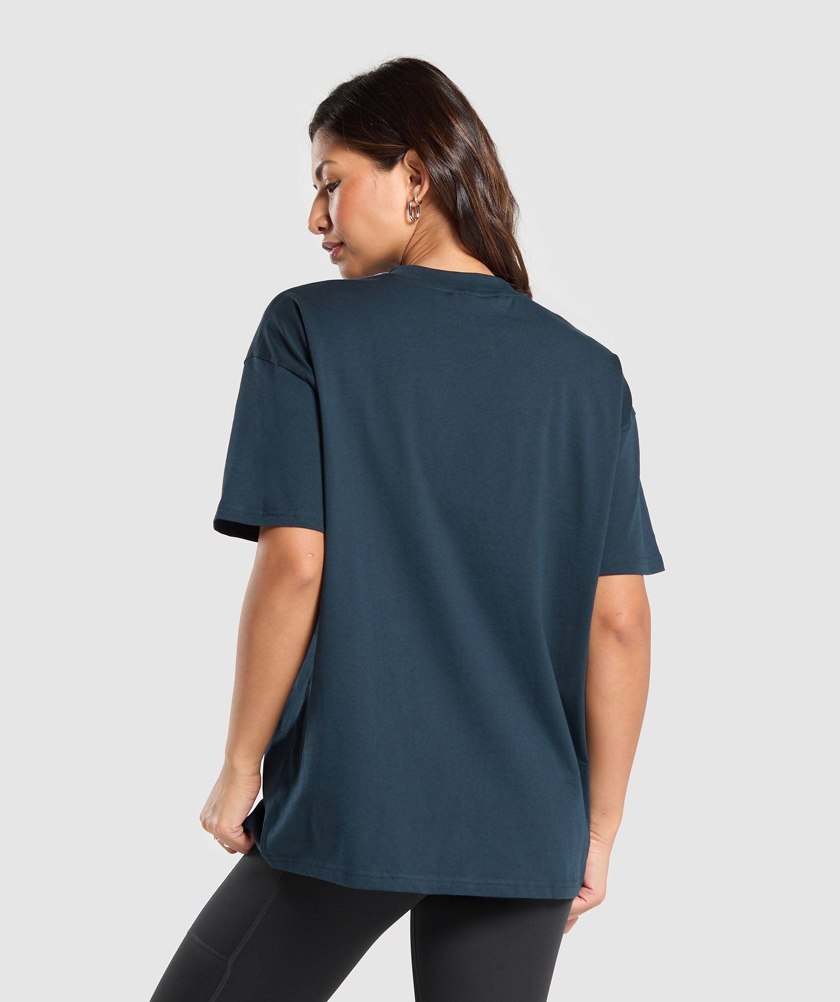 Gymshark Training Oversized T-Shirt - Navy Female Product Image