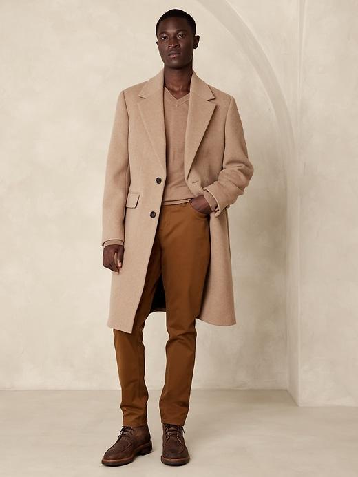 Skinny Traveler Pant Product Image