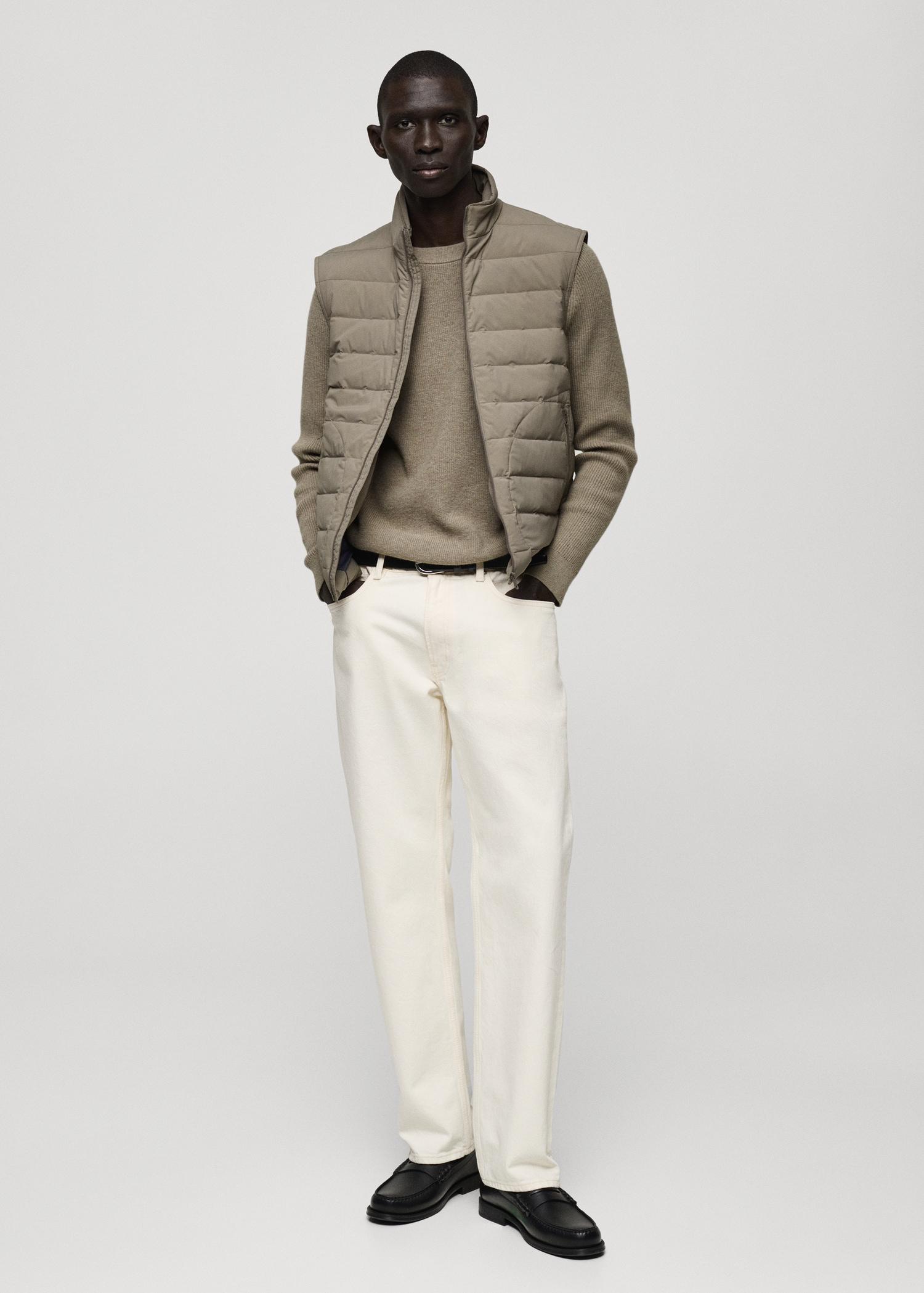 Quilted vest with down and feather filling - Men | MANGO USA Product Image