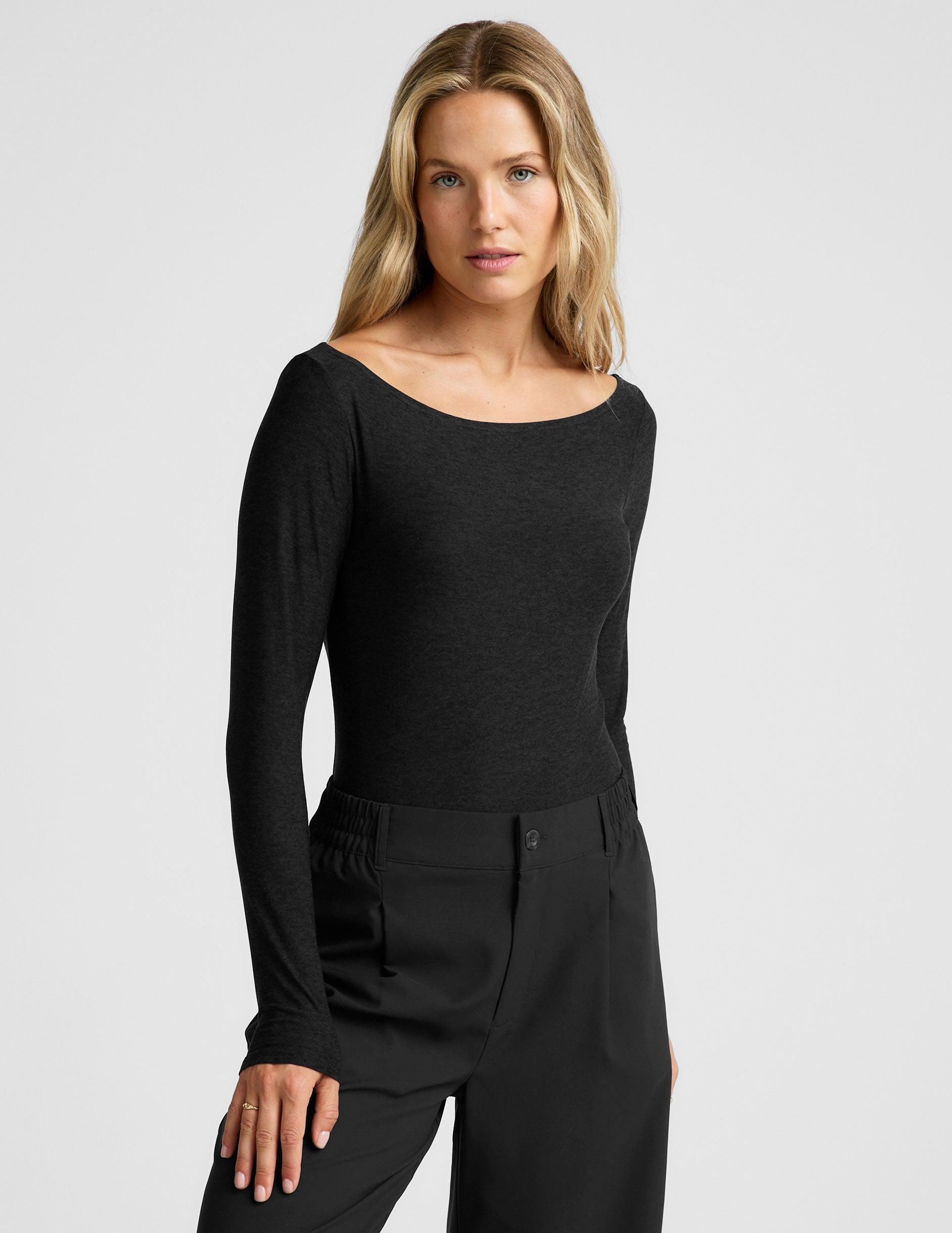 Featherweight Shoulder It Pullover Product Image