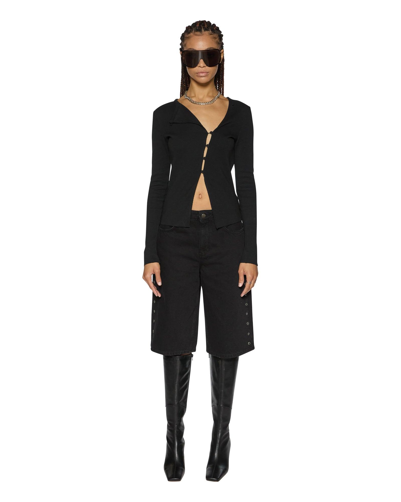 LOW RIDER SHORT VICE Female Product Image