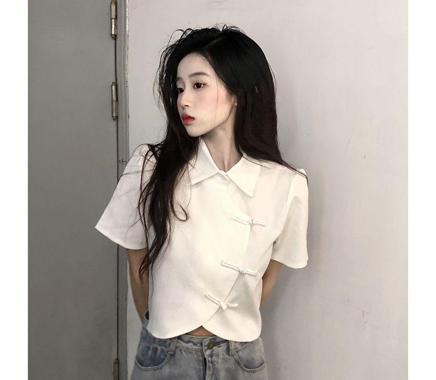 Short-Sleeve Collared Plain Blouse Product Image