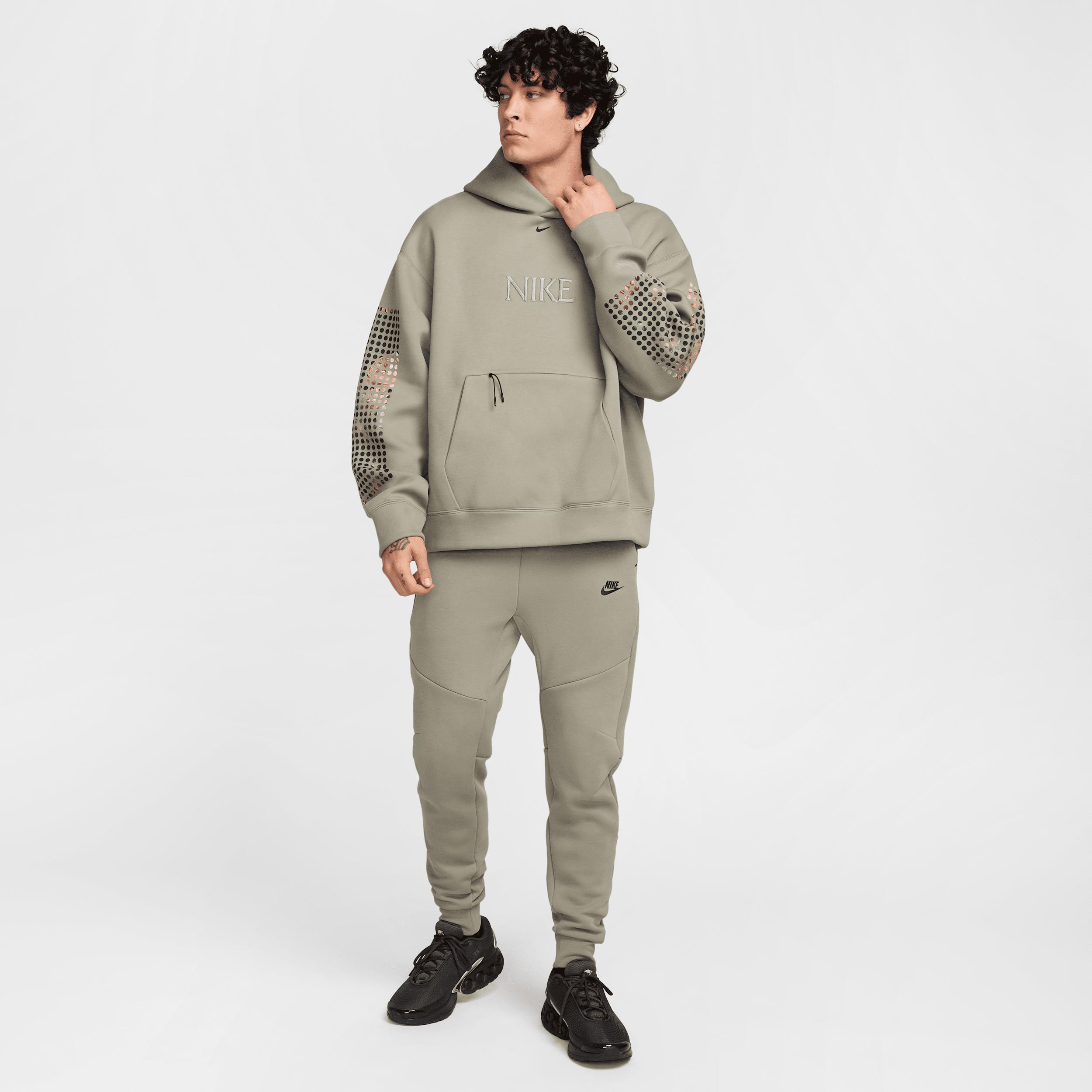 Nike Tech Men's Fleece Hoodie Product Image