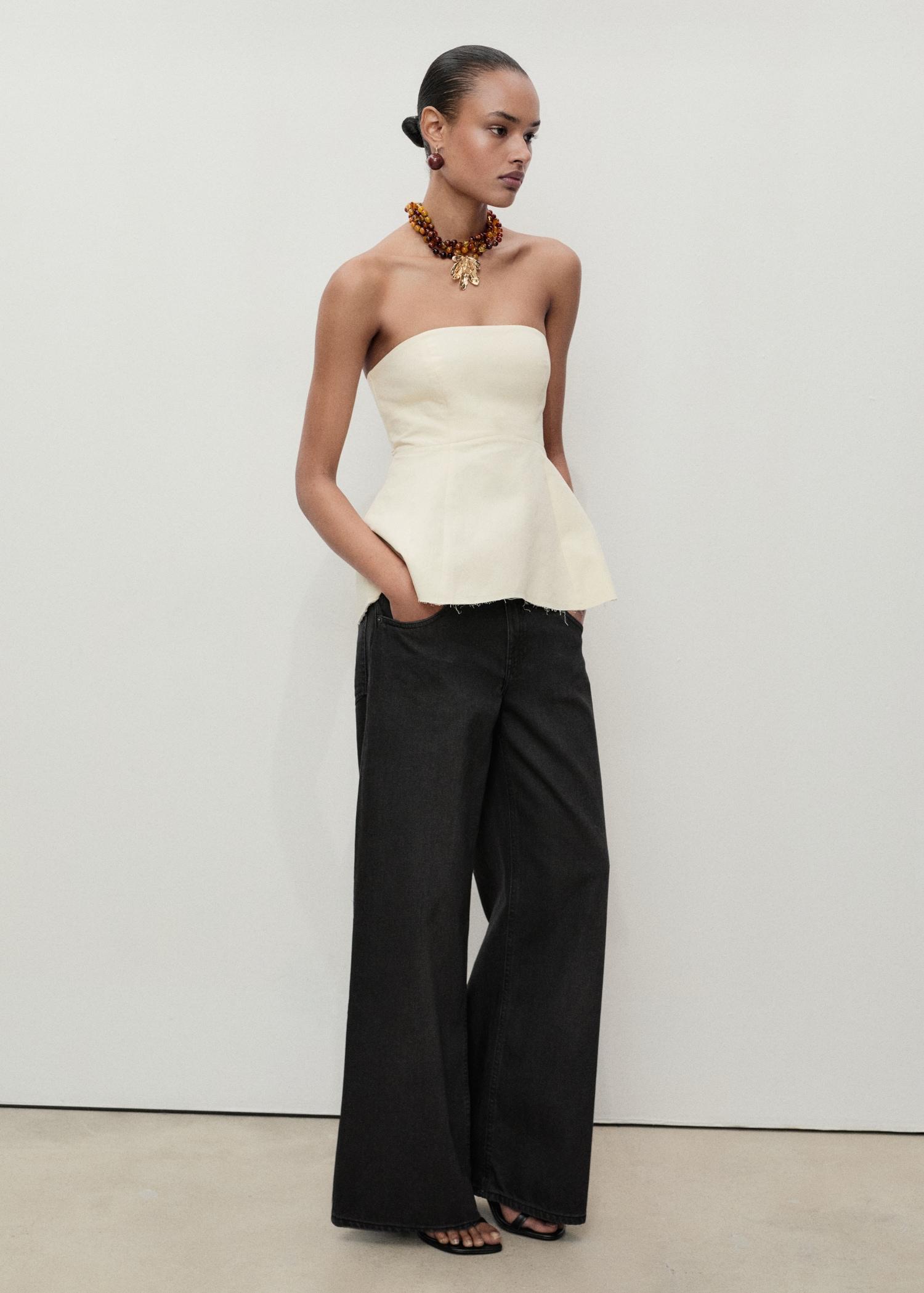 Low waist wide-leg jeans - Women | MANGO USA Product Image