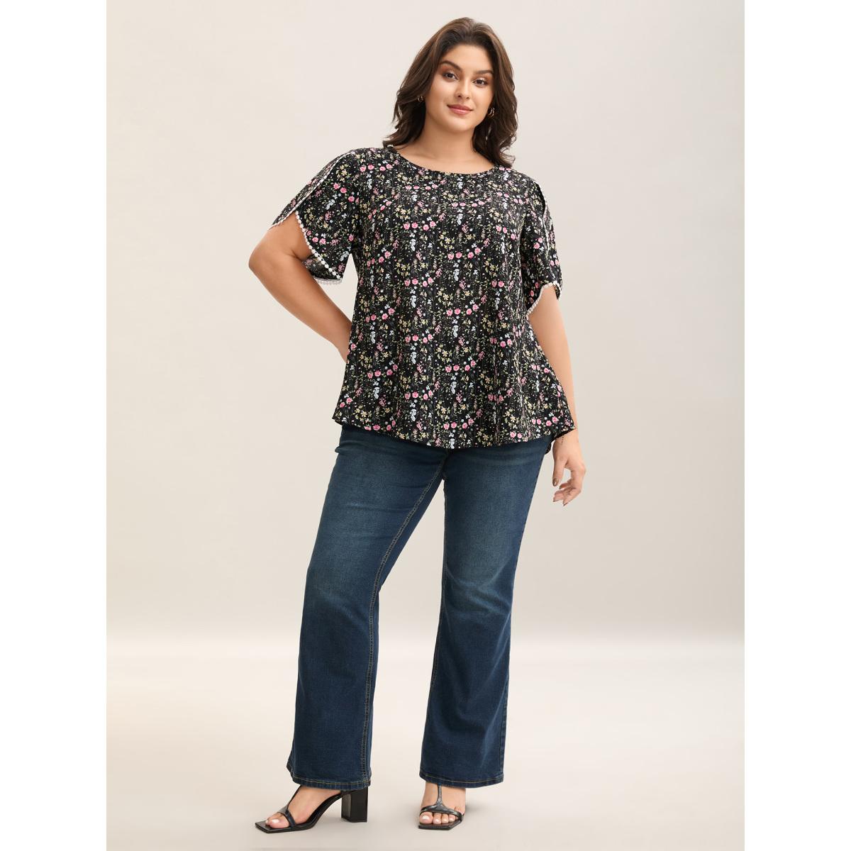 Plus Size Black Floral Print Petal Sleeve Shirt Women Short sleeve Round Neck Everyday-Elegant Blouses BloomChic 18-20/2X Product Image