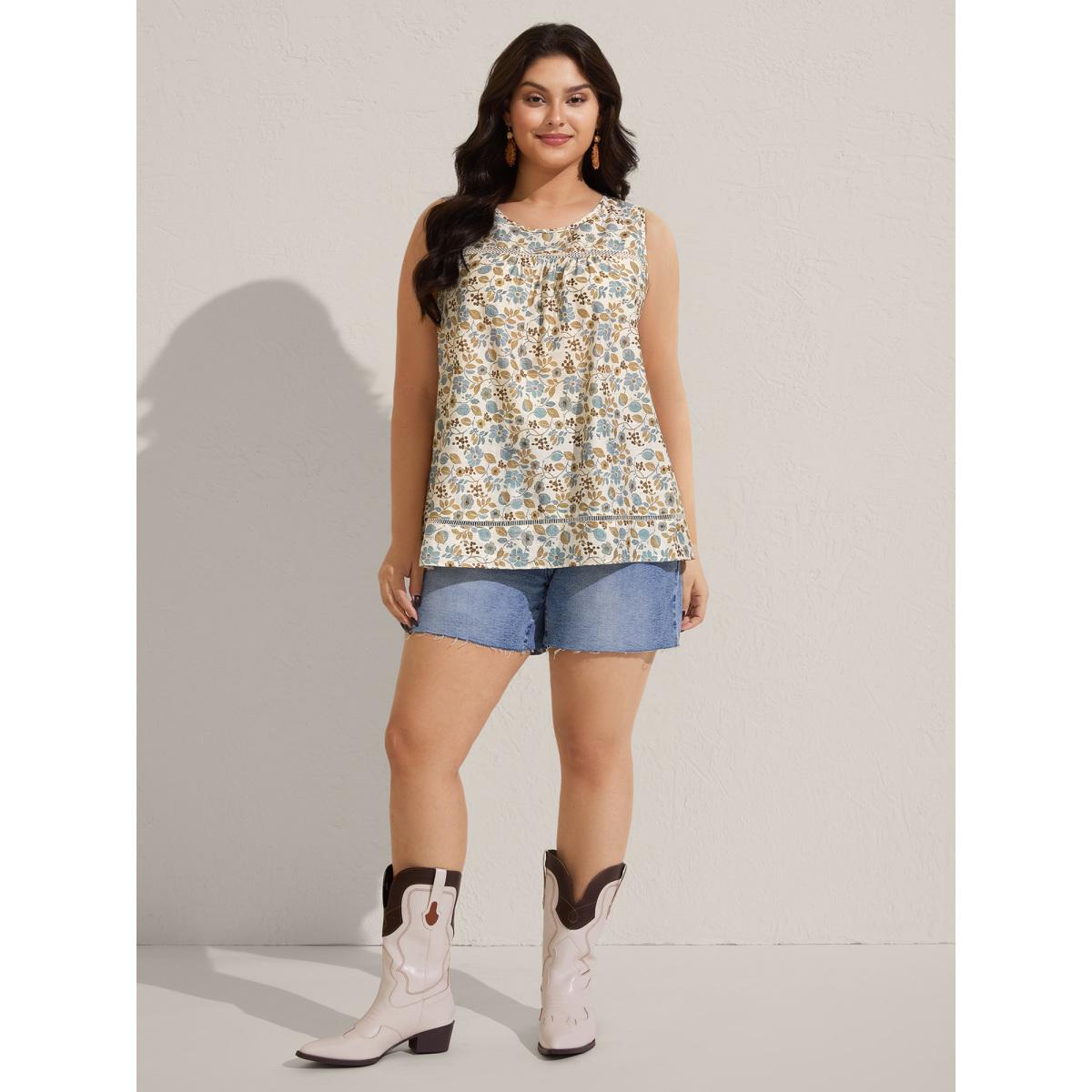 Plus Size Lace Trim Spliced Floral Print Tank Top Women Multicolor Leisure Woven ribbon&lace trim Round Neck Vacation Tank Tops Camis BloomChic 18-20/2X Product Image