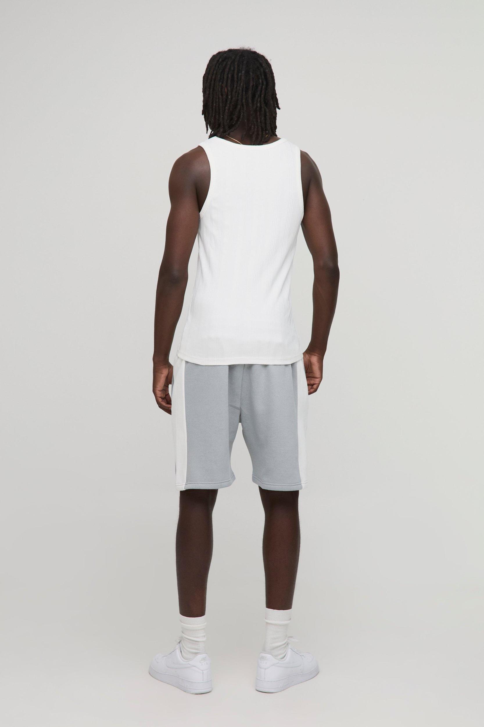 Relaxed Worldwide Mid Length Colour Block Shorts | boohooMAN USA Product Image