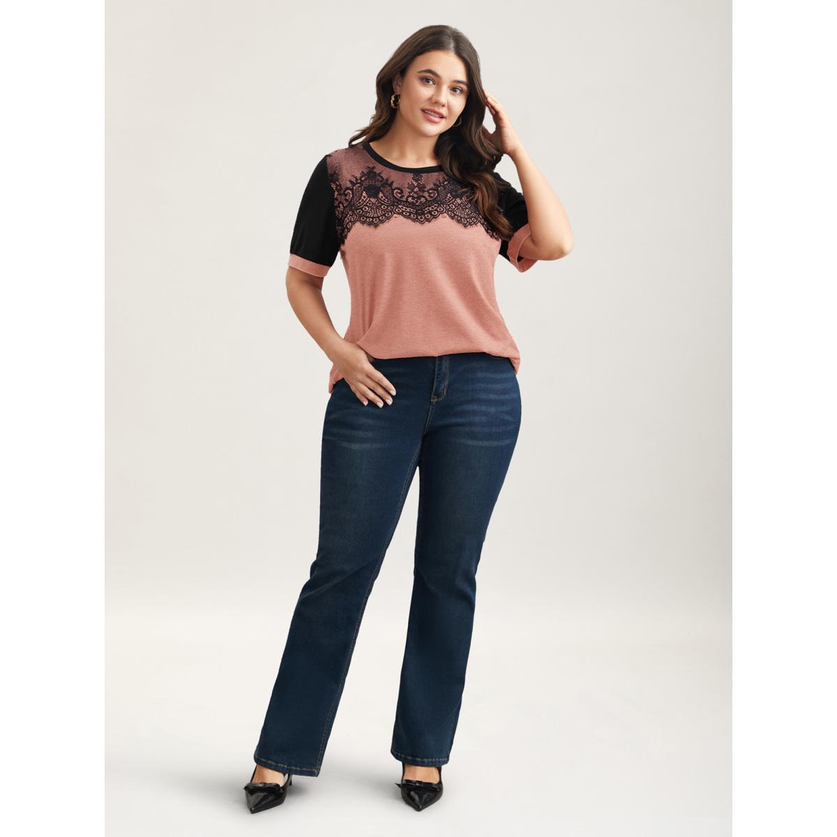 Plus Size Stretchy Scalloped Lace Color Contrast T-Shirt Crepe Women Timeless Contrast Round Neck Elegant T-shirts BloomChic 12/L Product Image