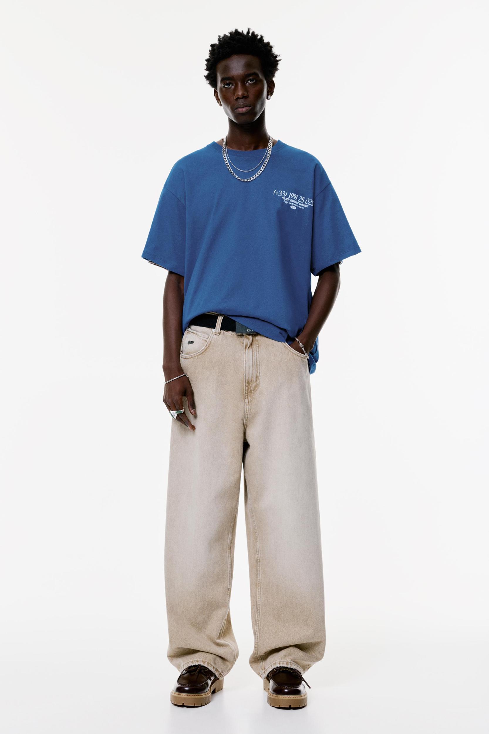 Macarons Paris T-shirt Product Image