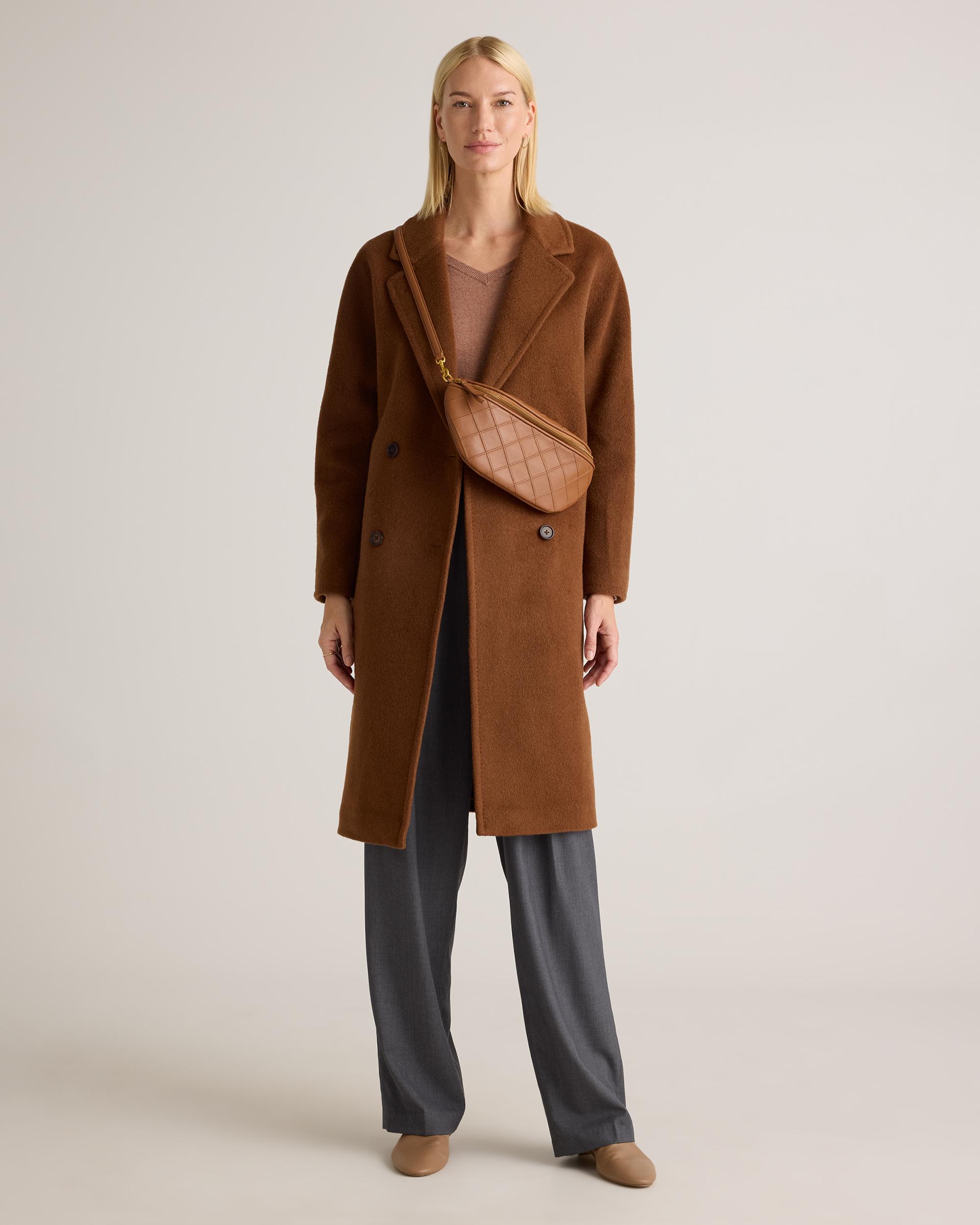 Quince | Women's Italian Leather Diamond Stitch Sling Product Image