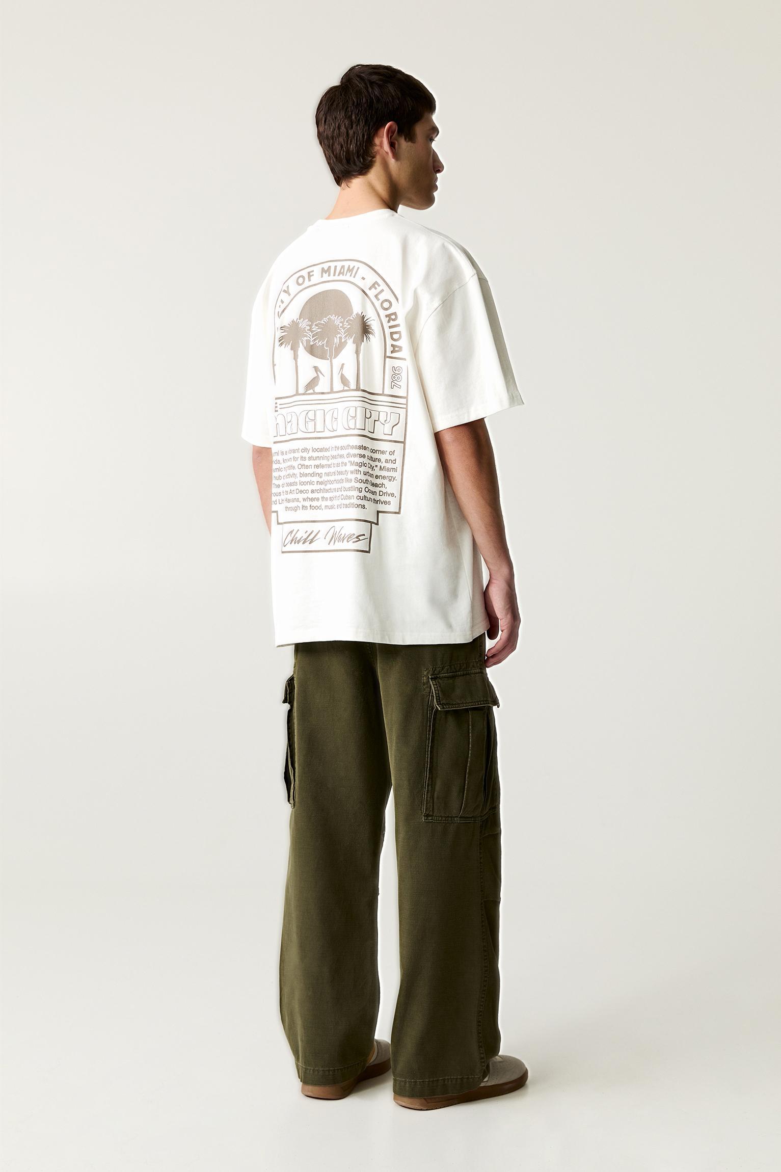 Washed baggy cargo pants Product Image