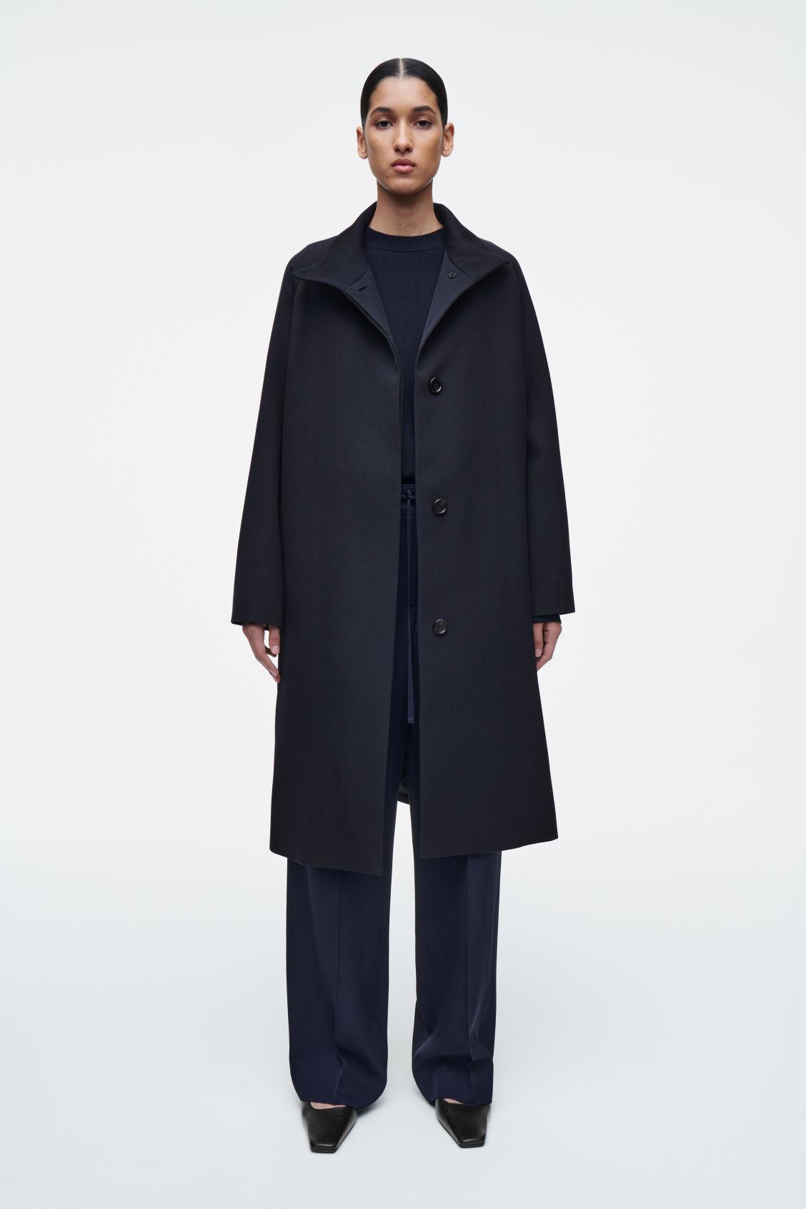 TRAPEZE WOOL-BLEND COAT Product Image
