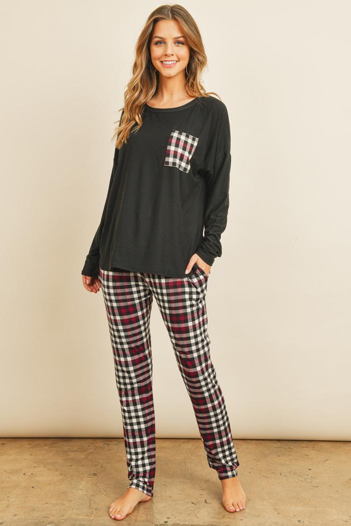 Top & plaid jogger set Product Image