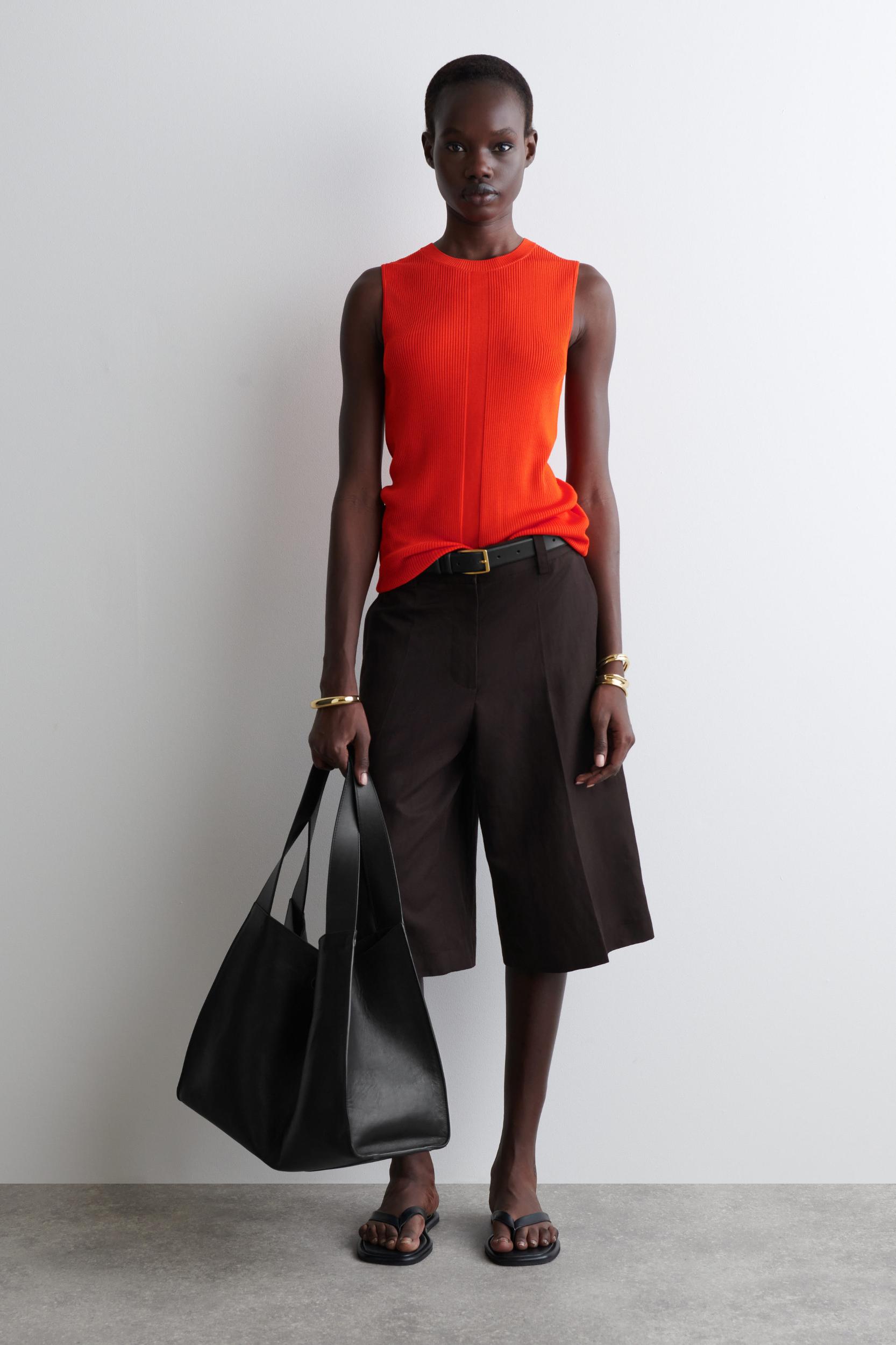 RIBBED-KNIT TANK TOP Product Image