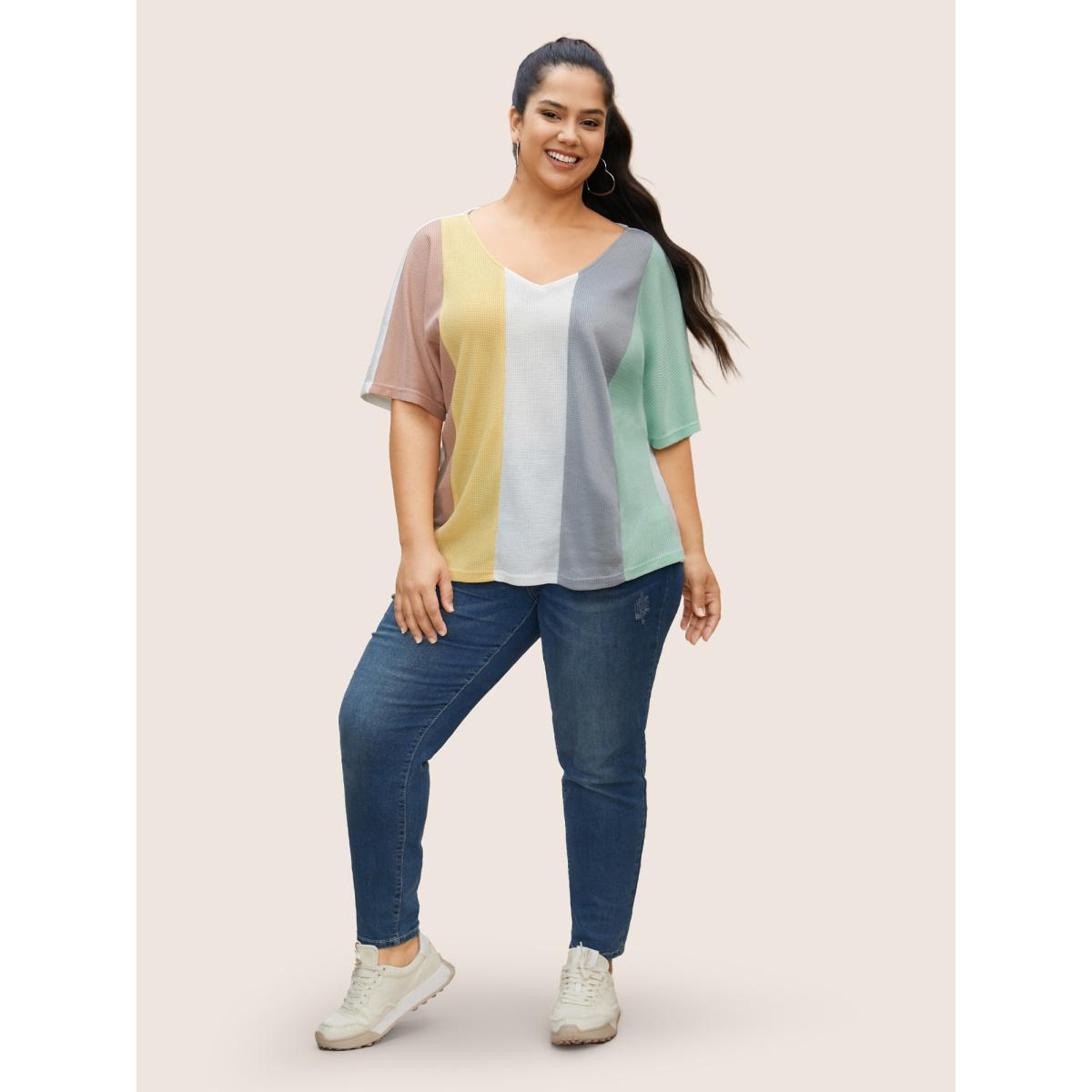 Plus Size Contrast Waffle Knit Dolman Sleeve T-shirt Multicolor Women Casual Contrast V-neck Everyday T-shirts BloomChic 30/6X Product Image