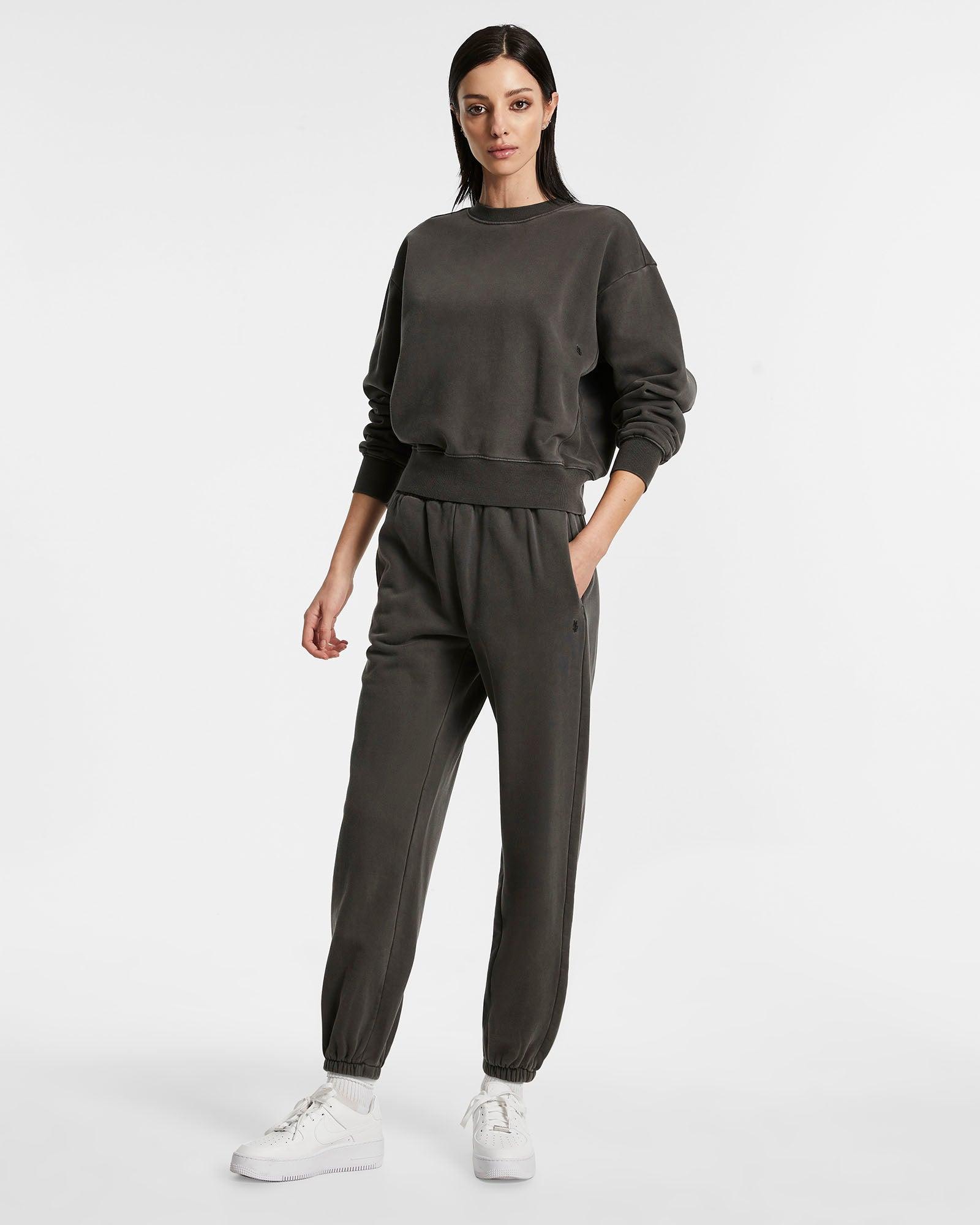 3 X 4 KLASSIC CREW CHARCOAL Female Product Image