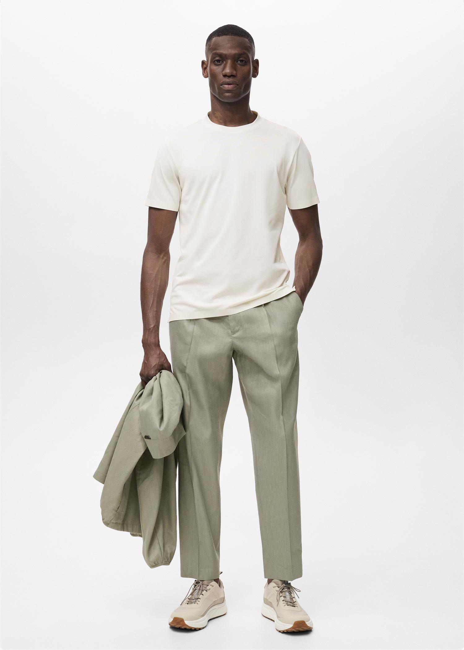 COOLMAX® slim fit t-shirt - Men | MANGO USA Product Image