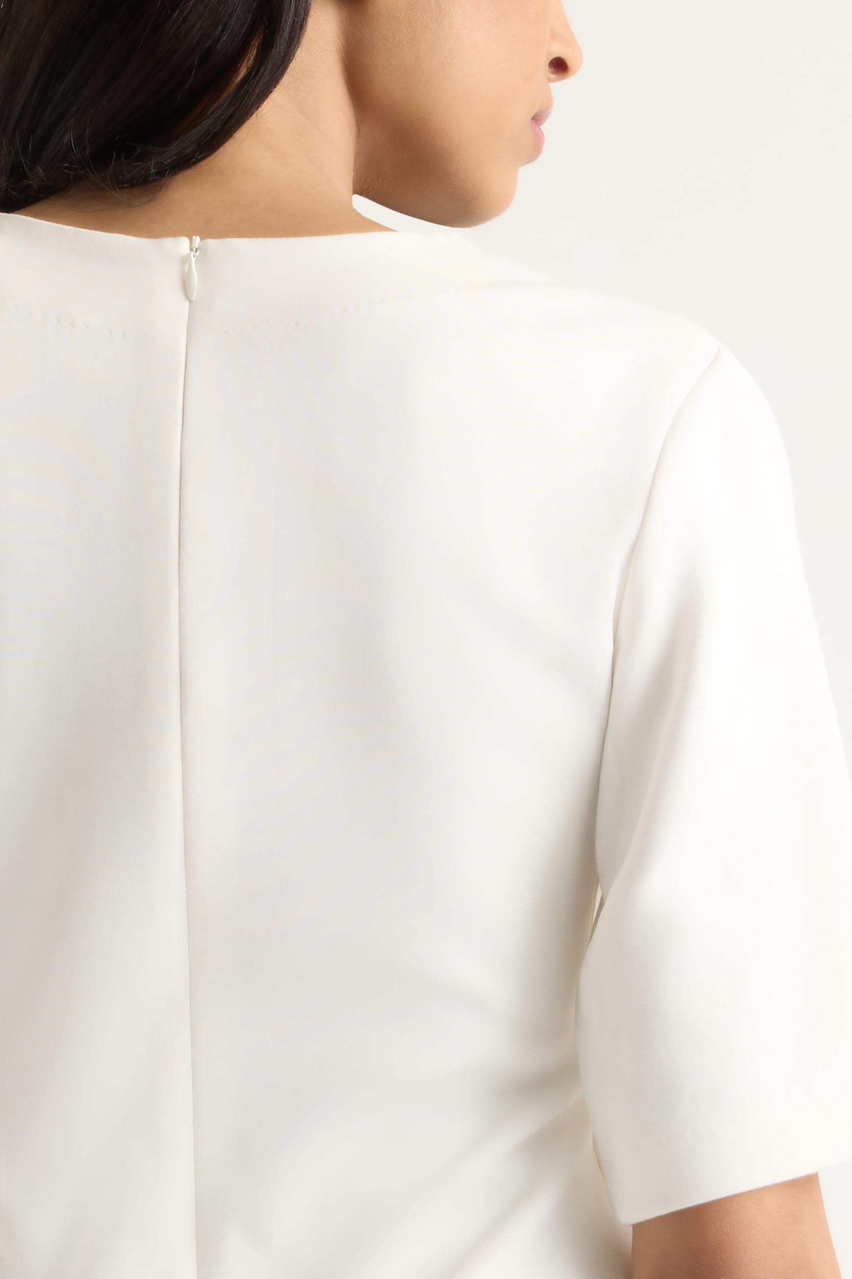 Reem Sculpted Curved-Hem Tee Product Image